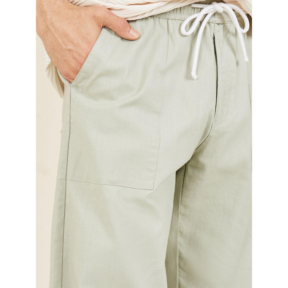 بنطال بقصة مريحة ورباط خصر-men-clothing-bottoms-trousersandchinos-trousers-image-3