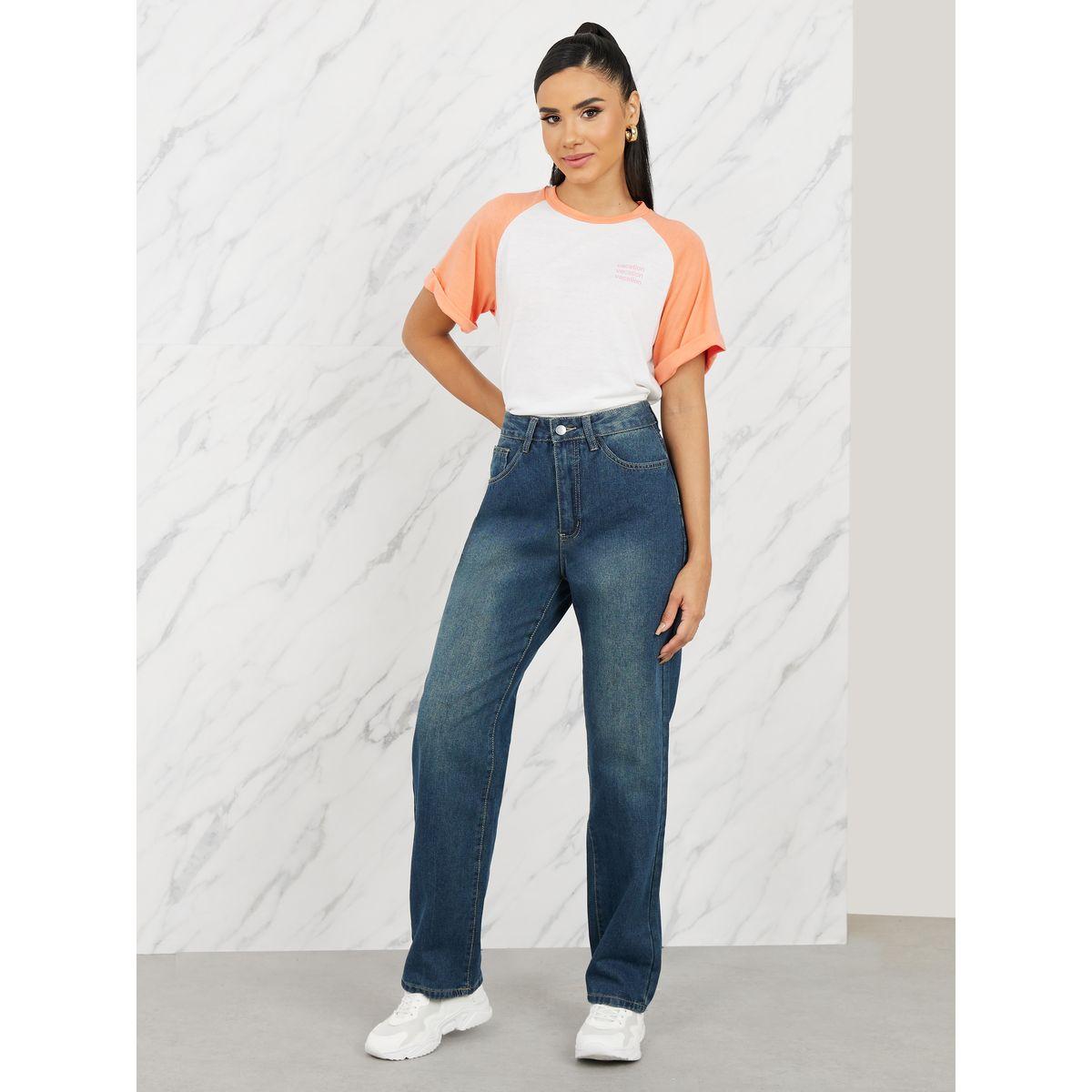 جينز بقصة مستقيمة وتفاصيل باهتة-women-clothing-bottoms-jeans-image-2
