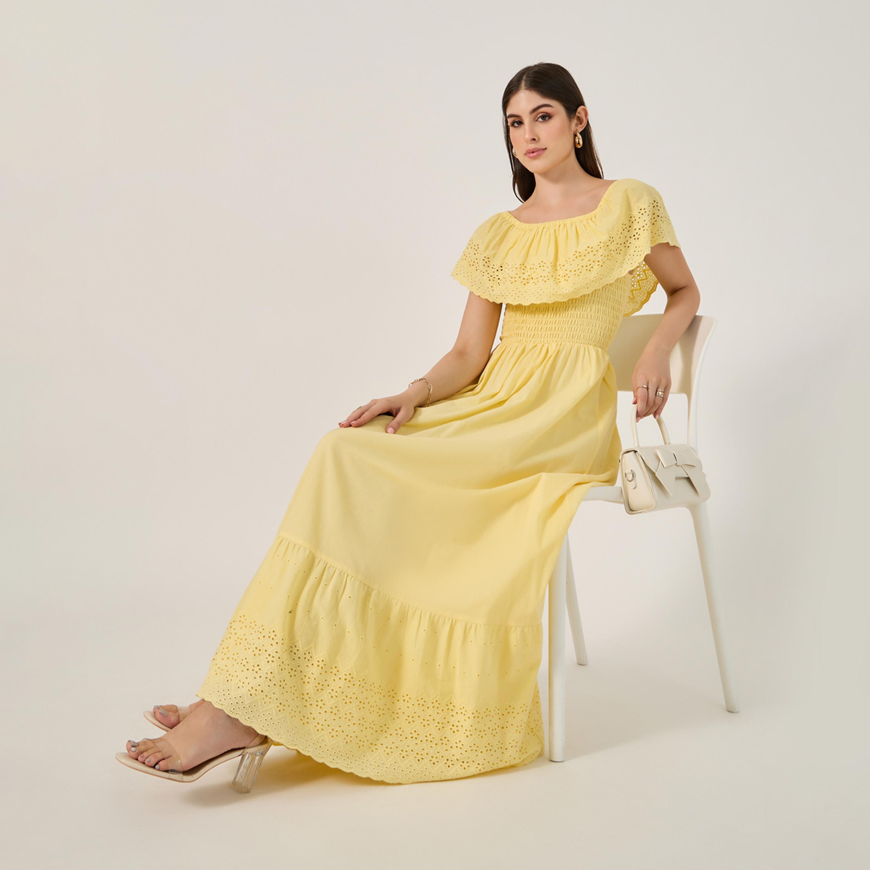 ستايلي - فستان ماكسي شيفلي بطبقات وتفاصيل مطرزة وقصّة A-women-clothing-dresses-image-1