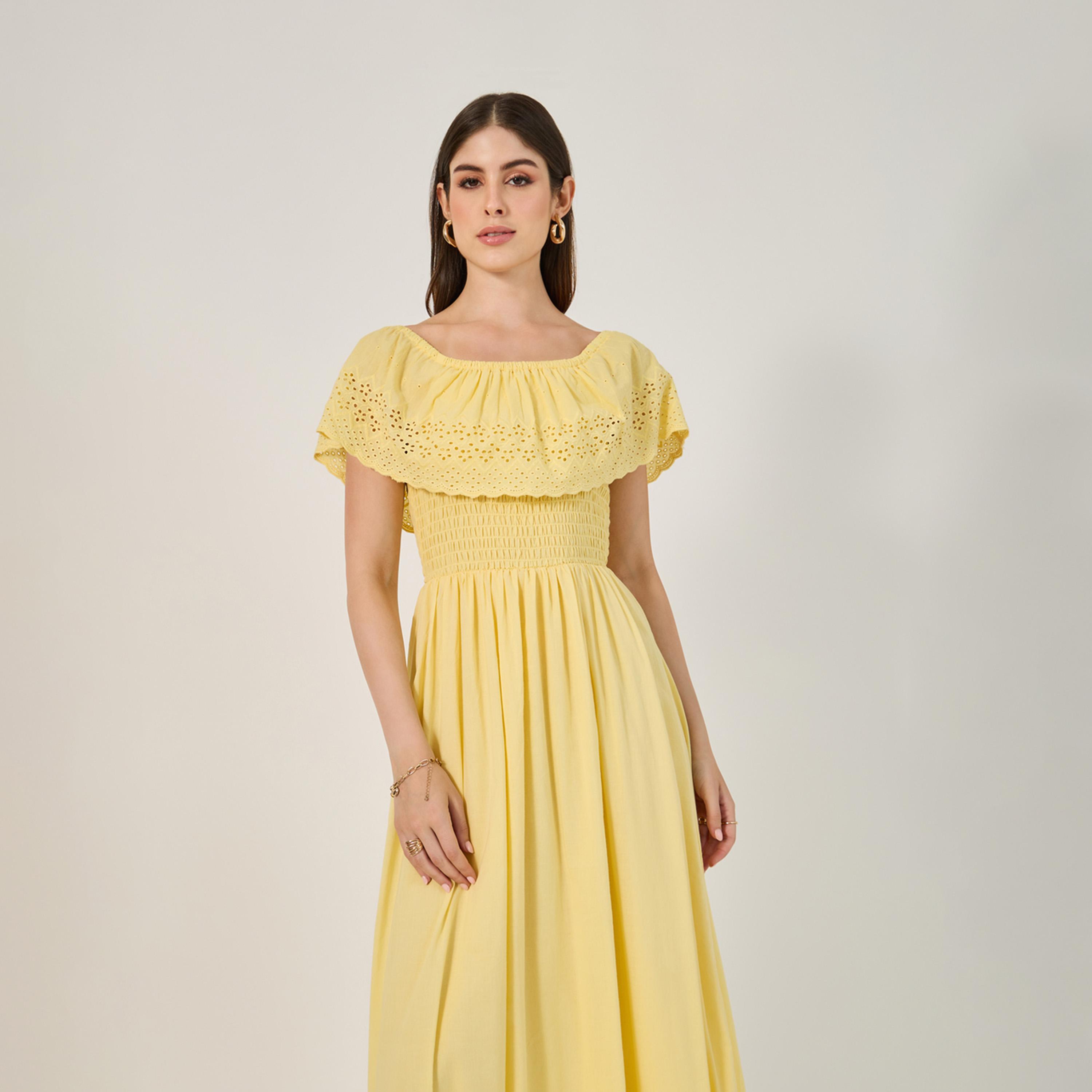 ستايلي - فستان ماكسي شيفلي بطبقات وتفاصيل مطرزة وقصّة A-women-clothing-dresses-image-4