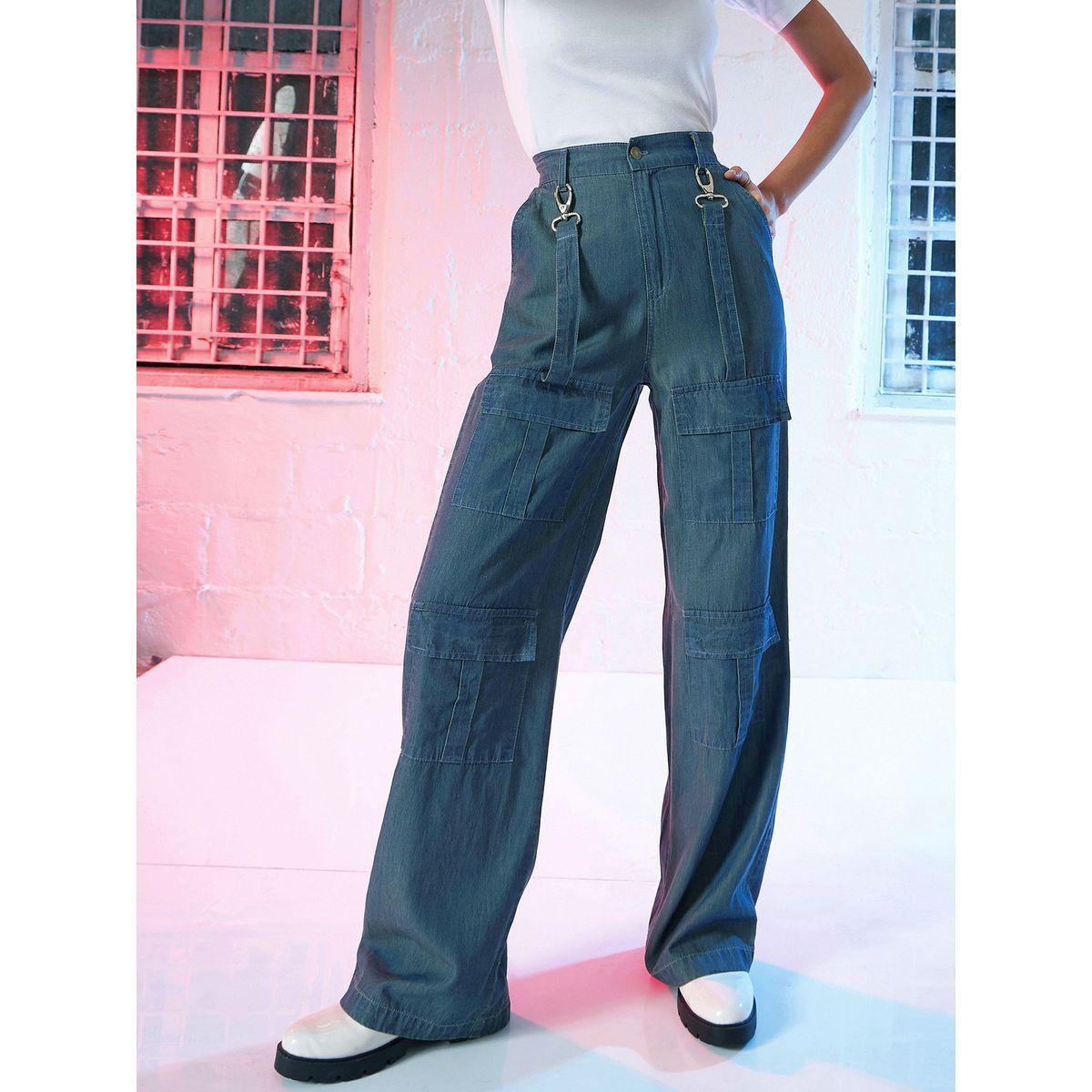 بنطال كارجو مزين بمشبك خطاف ساسافراس × ستايلي-women-clothing-bottoms-trousers-image-1