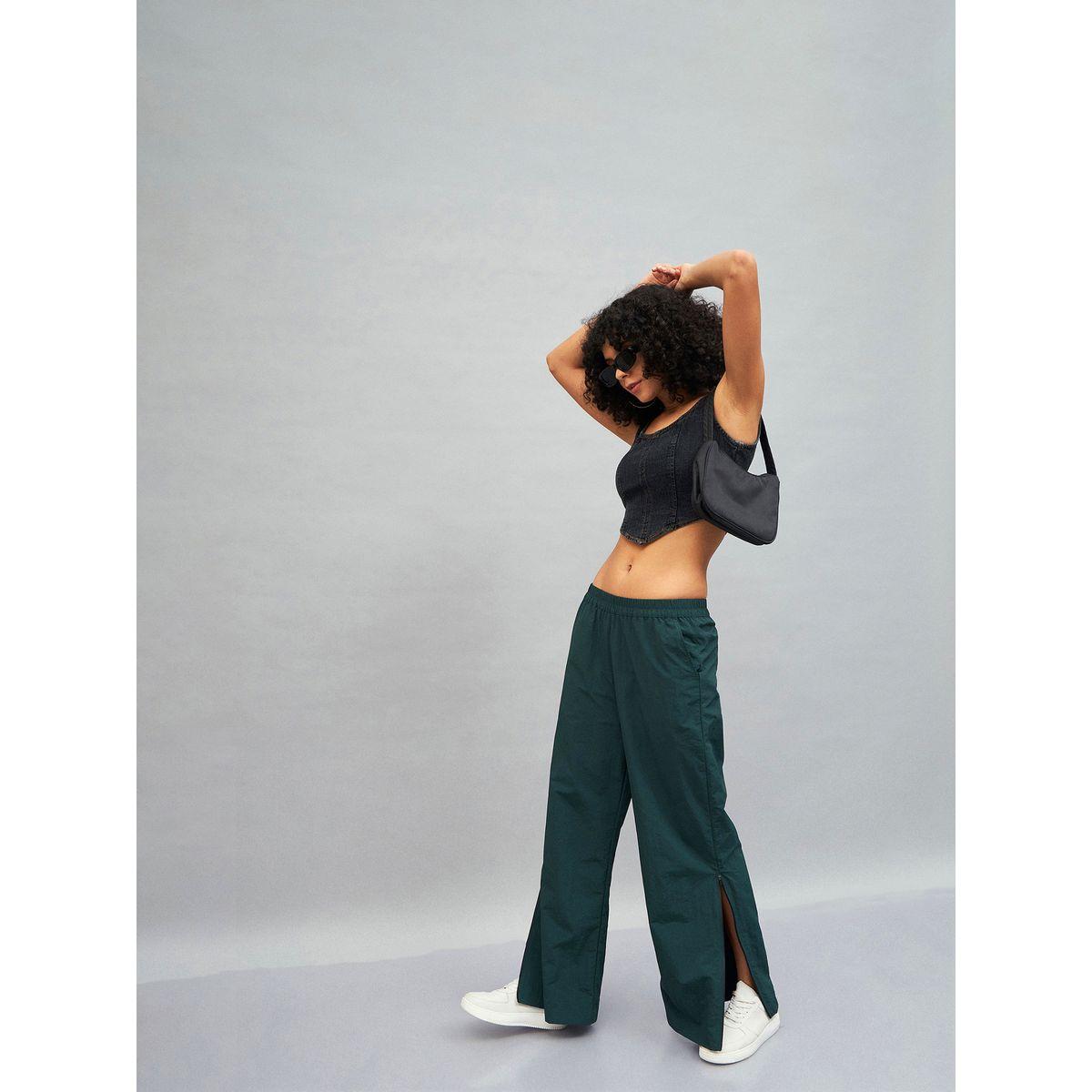 بنطال باراشوت بتفاصيل درزات وجيوب ساسافراس × ستايلي-women-clothing-bottoms-trousers-image-6