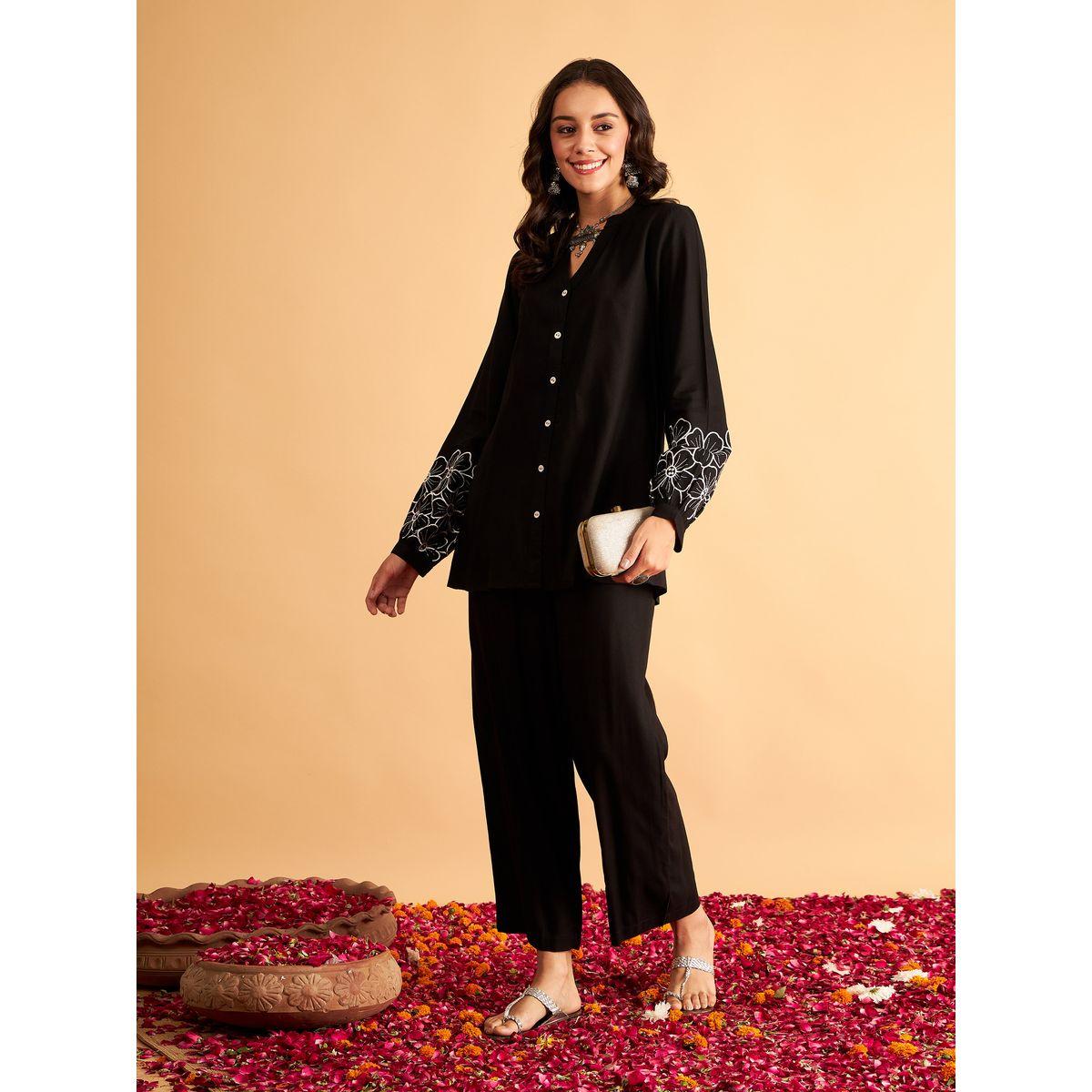 Sassafras X Styli Contrast Floral Embroidered Sleeve Shirt-women-clothing-shirtsandblouses-shirts-image-5