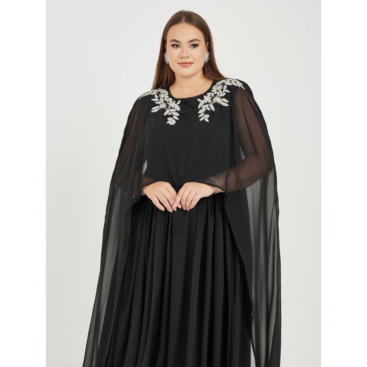 فستان كيب طويل بمقاس كبير وتفاصيل مُطرّزة-women-clothing-dresses-image-2