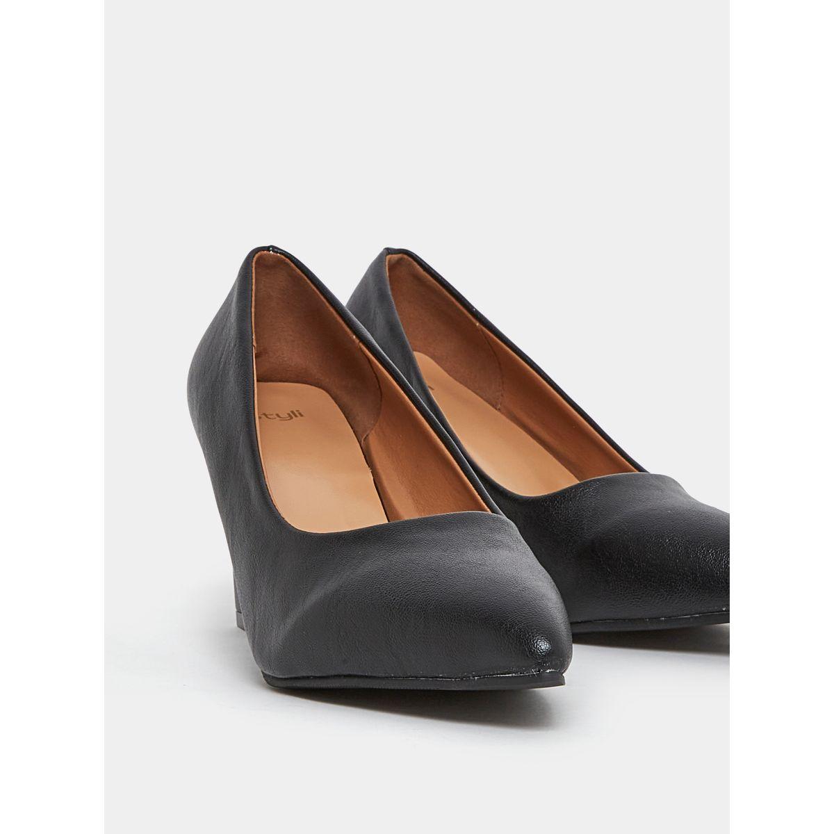 Styli Solid Slip On Block Heel Pumps-women-shoes-heels-image-3