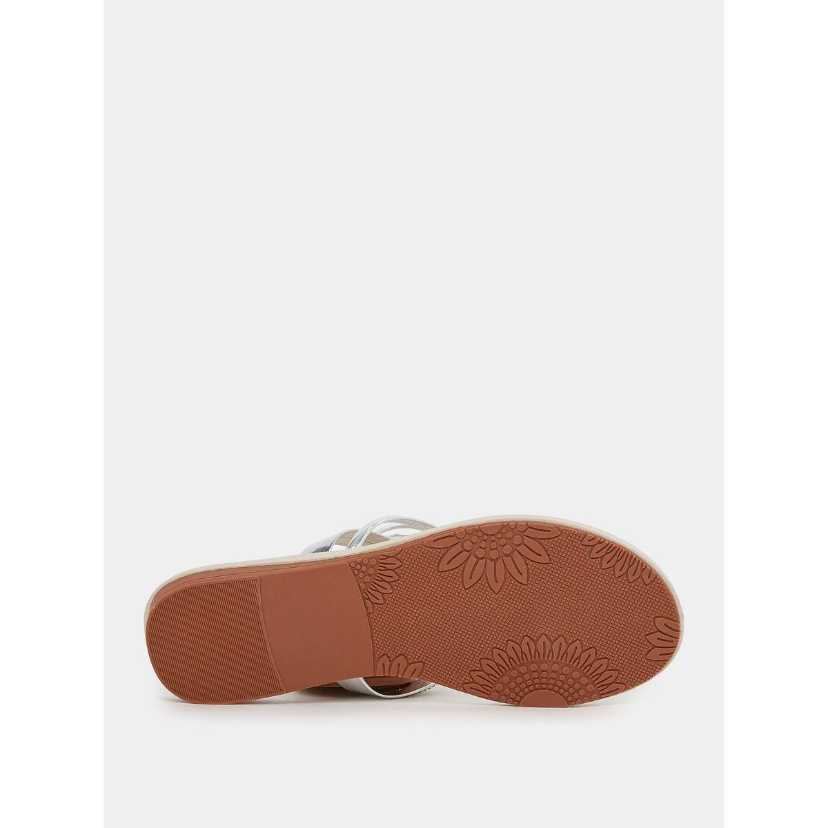صندل فلات مزين بحجر الراين-women-shoes-sandals-flats-image-6