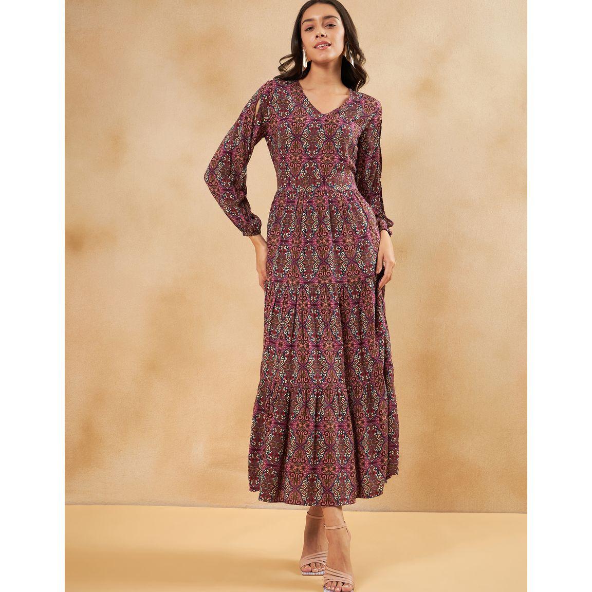فستان طويل بكسرات واكمام بشق فِميلا × ستايلي-women-clothing-dresses-image-1