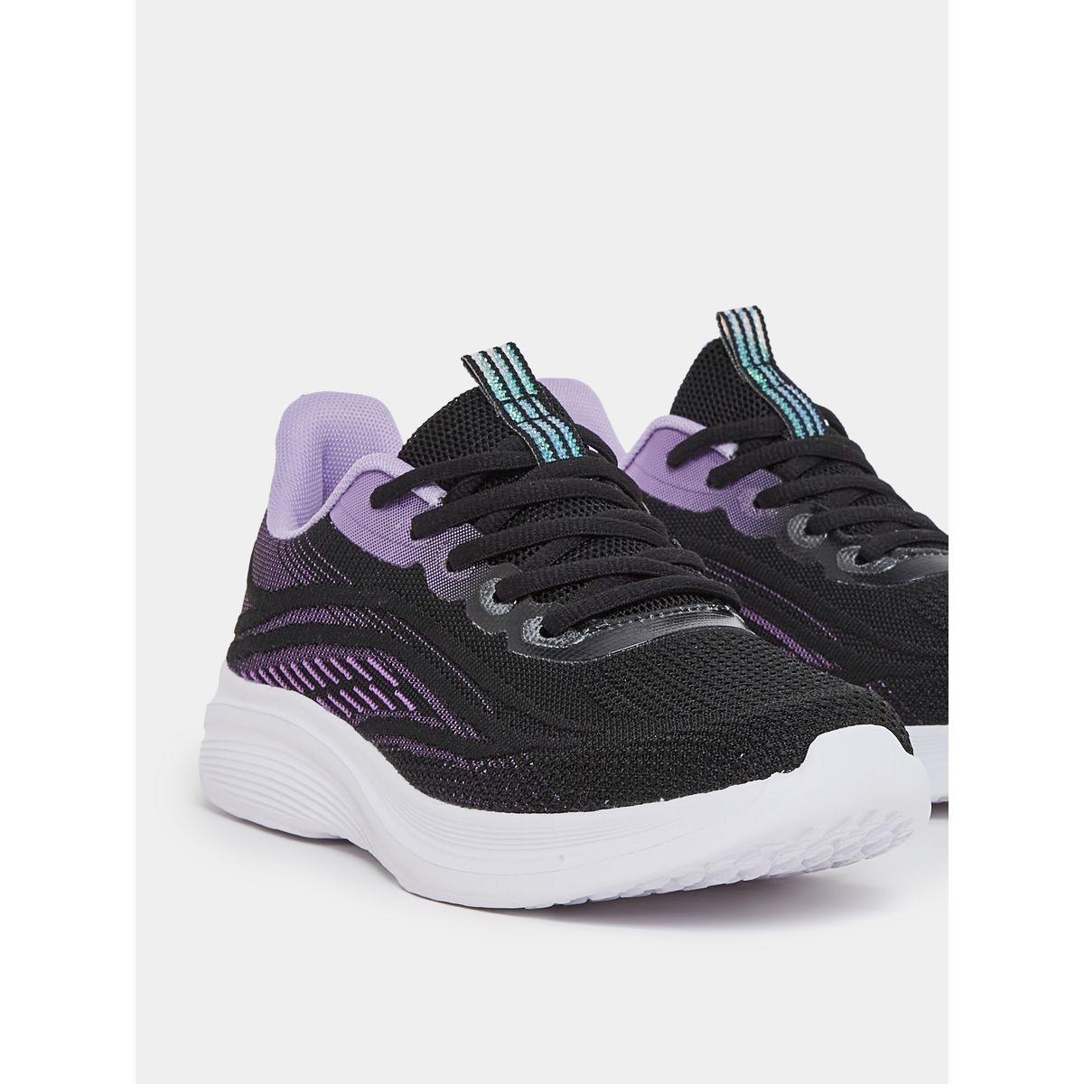 حذاء سنيكرز بتفاصيل بارزة الملمس-women-shoes-sneakers-image-4