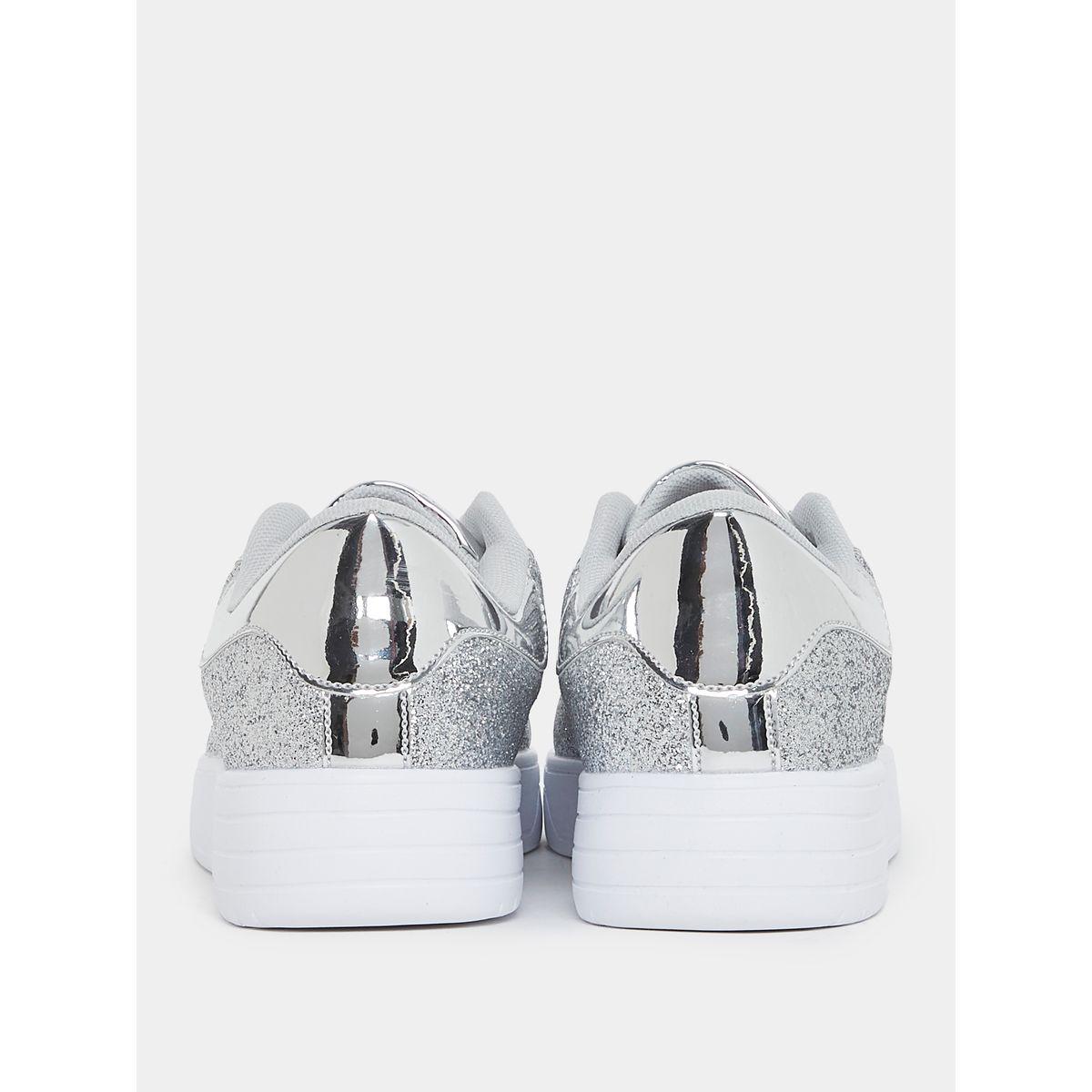 حذاء كاجوال بتفاصيل براقة-women-shoes-loafersandmoccasins-image-5