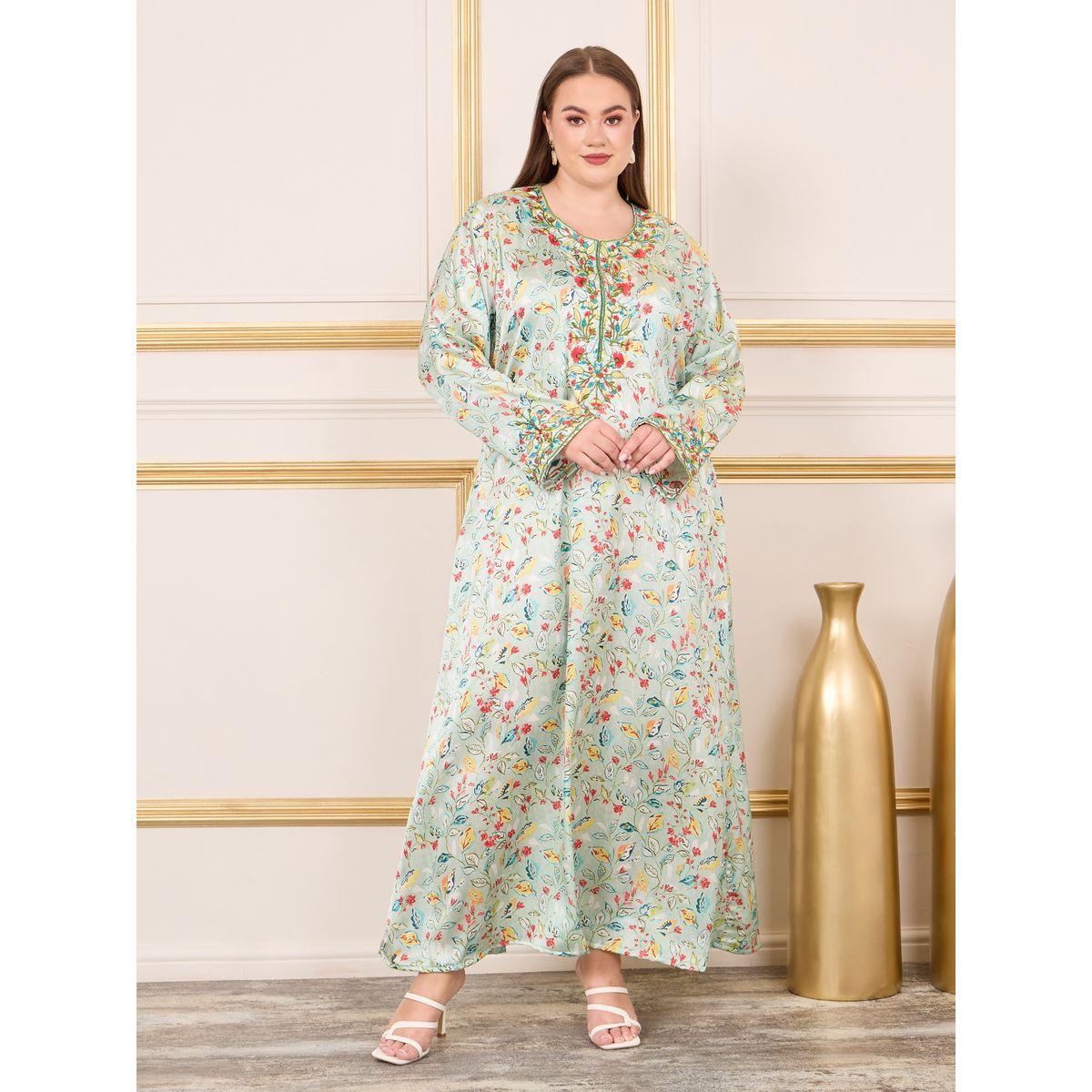 جلابية ساتان بمقاس كبير وتفاصيل مُطرّزة ماكسيم كرييشن × ستايلي-women-arabicclothing-jalabiyas-image-1