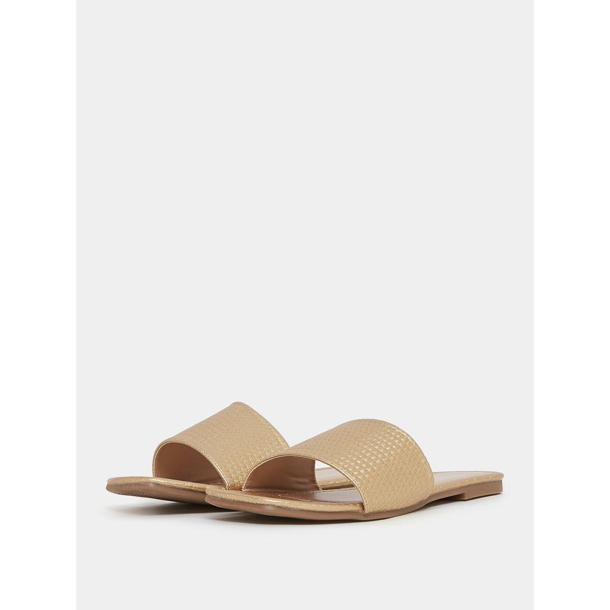 Styli Textured Slip On Flat Sandals-women-shoes-sandals-flats-image-3