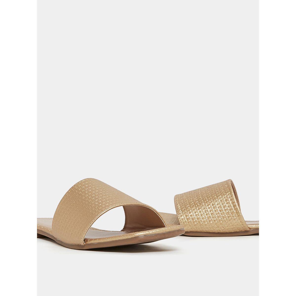 Styli Textured Slip On Flat Sandals-women-shoes-sandals-flats-image-4