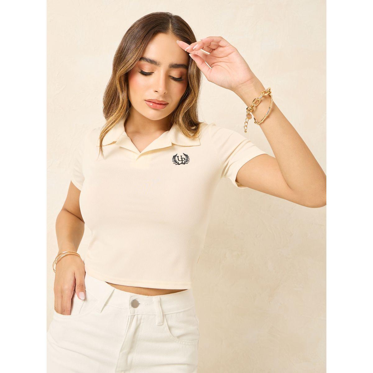 تيشيرت بولو قصير بتفاصيل مُطرّزة-women-clothing-tshirts-image-1