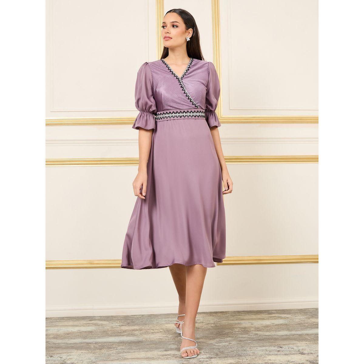فستان ميدي مخطط ومزين بالخرز-women-clothing-dresses-image-1