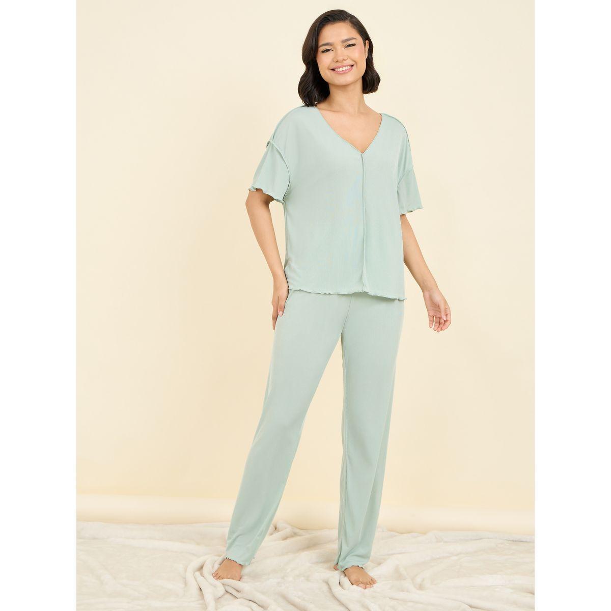 Styli Unwind Seam Detail Lettuce Hem V Neck T-shirt and Pyjama Set-women-clothing-nightwear-pyjamas-longsets-image-1