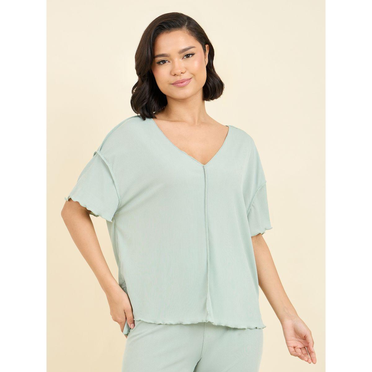 Styli Unwind Seam Detail Lettuce Hem V Neck T-shirt and Pyjama Set-women-clothing-nightwear-pyjamas-longsets-image-2
