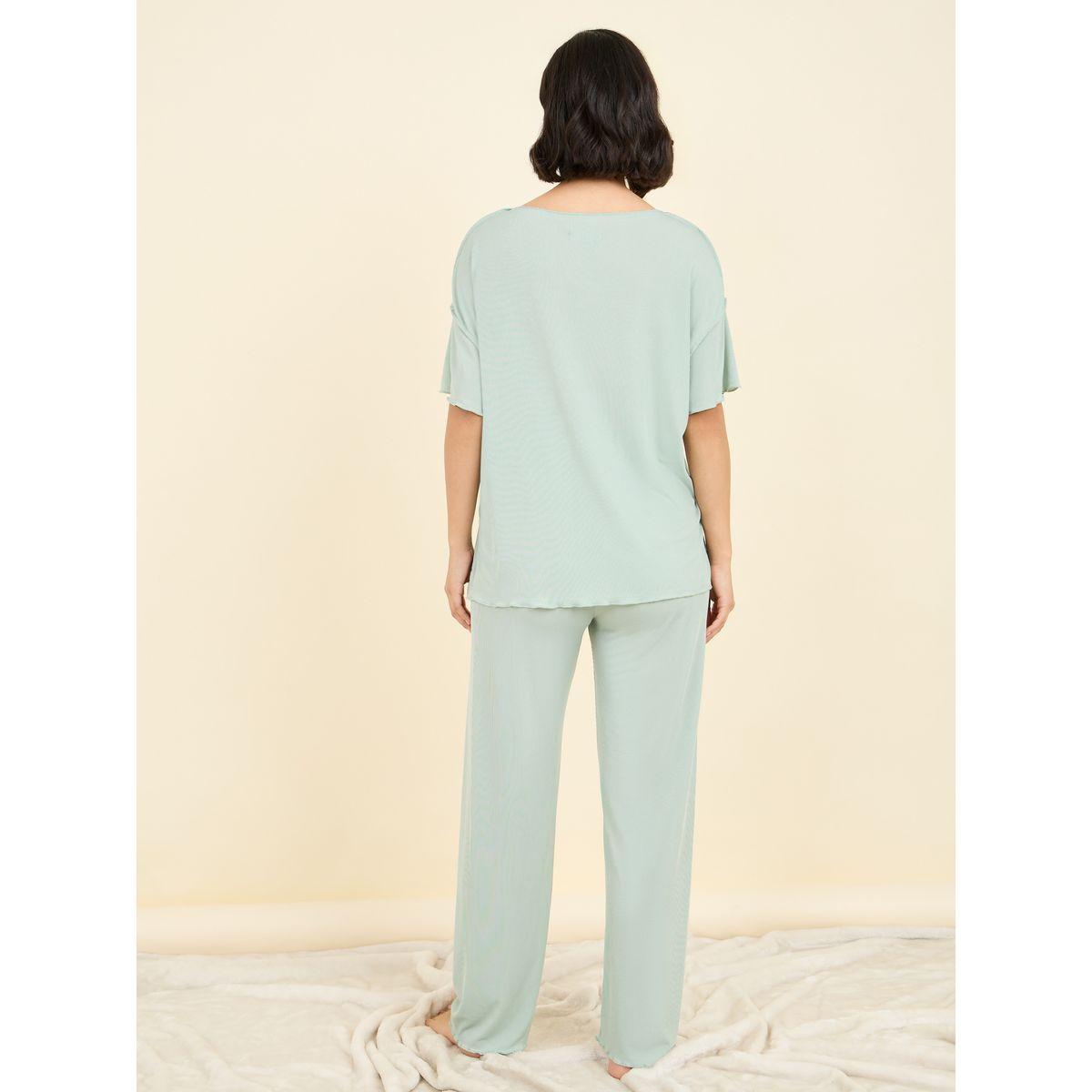 Styli Unwind Seam Detail Lettuce Hem V Neck T-shirt and Pyjama Set-women-clothing-nightwear-pyjamas-longsets-image-4