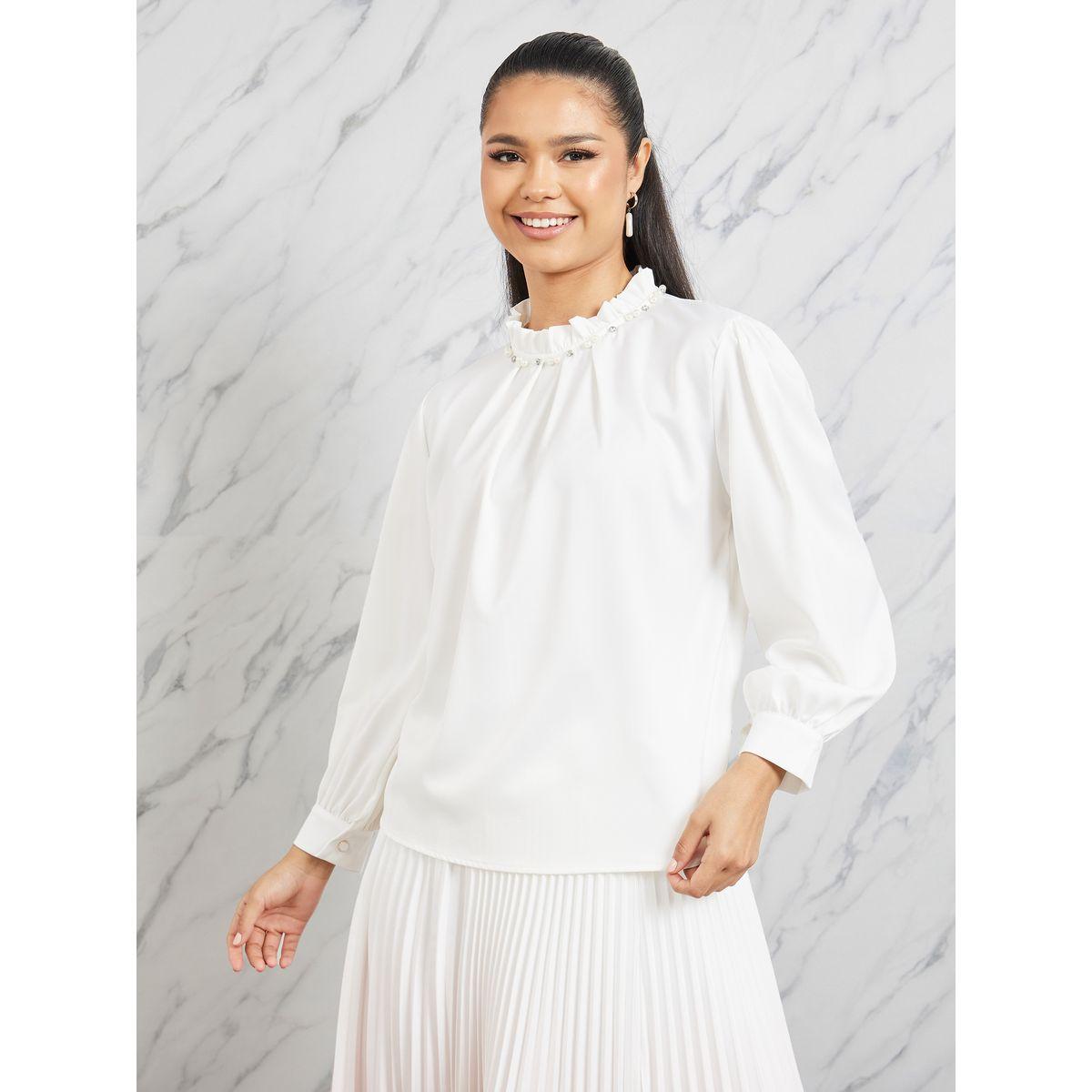 بلوزة سادة بياقة عالية وتفاصيل لؤلؤ-women-clothing-shirtsandblouses-blouses-image-2