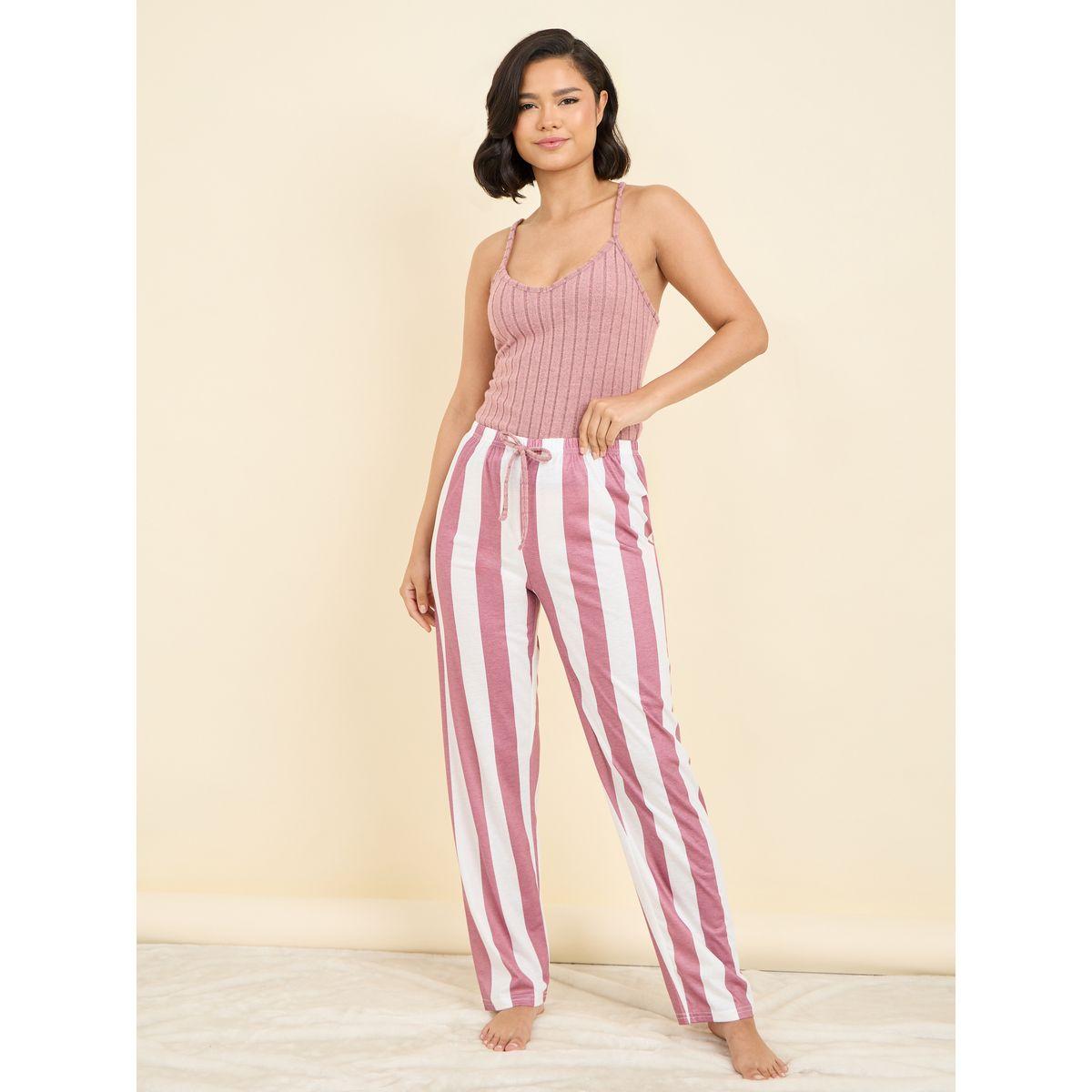 طقم من بنطال بيجاما مع بلوزة كامي بتفاصيل مضلعة-women-clothing-nightwear-pyjamas-longsets-image-2
