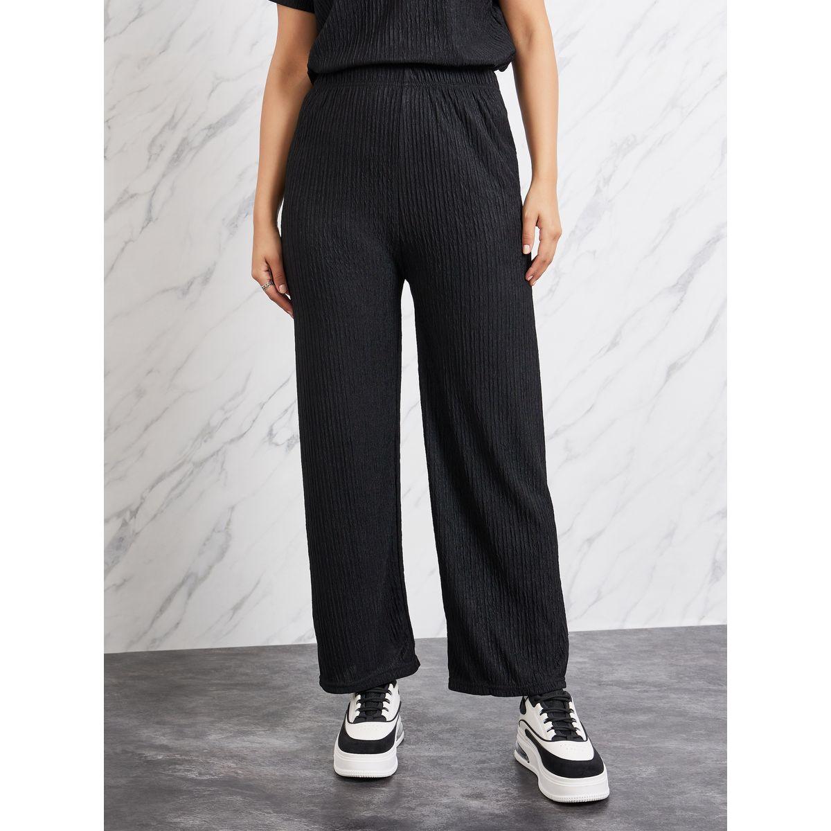 Styli Crepe Textured Letter Patch Embroidery T-Shirt & Pants Co-Ord-women-clothing-coordsets-image-5