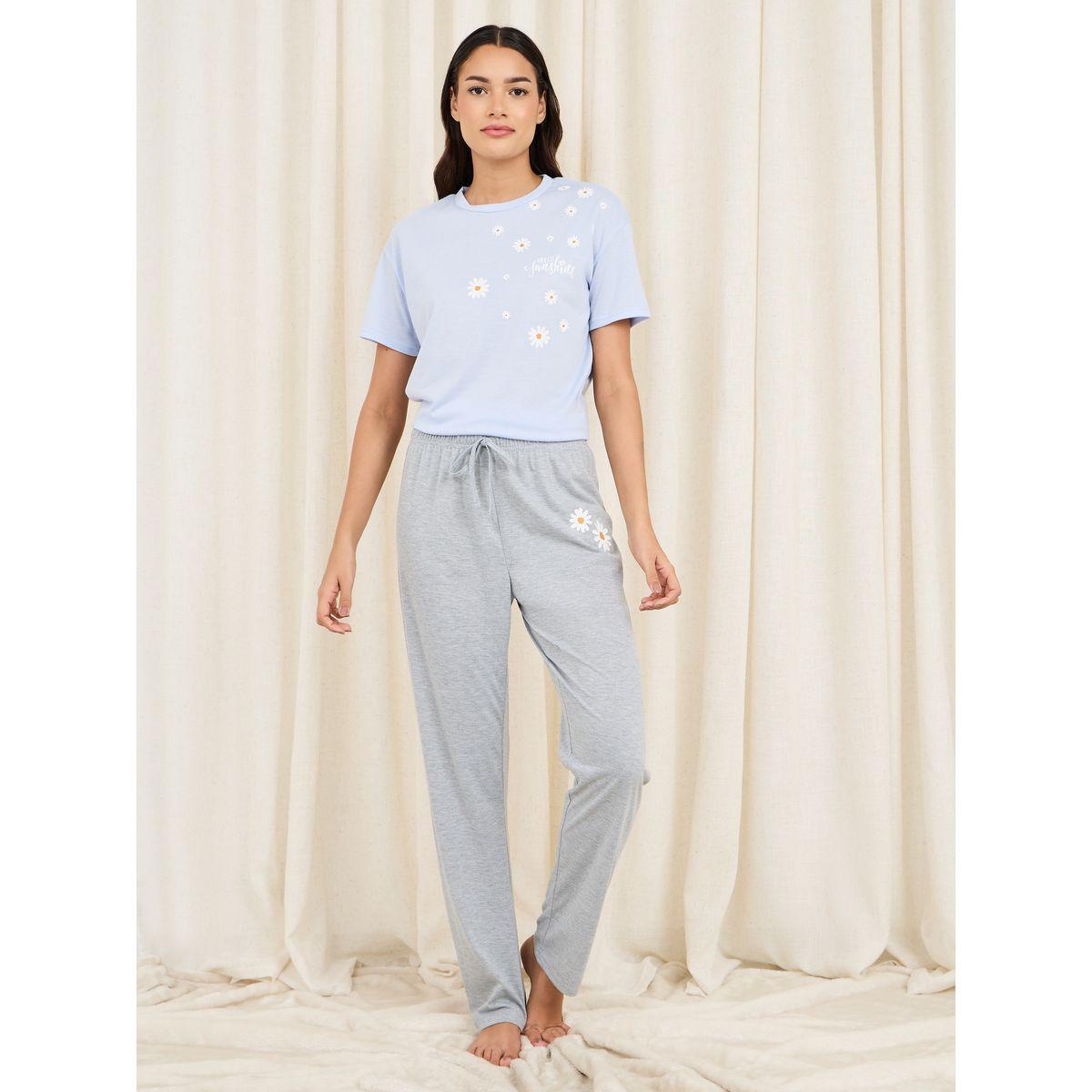 طقم من بنطال بيجاما مع تيشيرت بطبعة زهور-women-clothing-nightwear-pyjamas-longsets-image-3