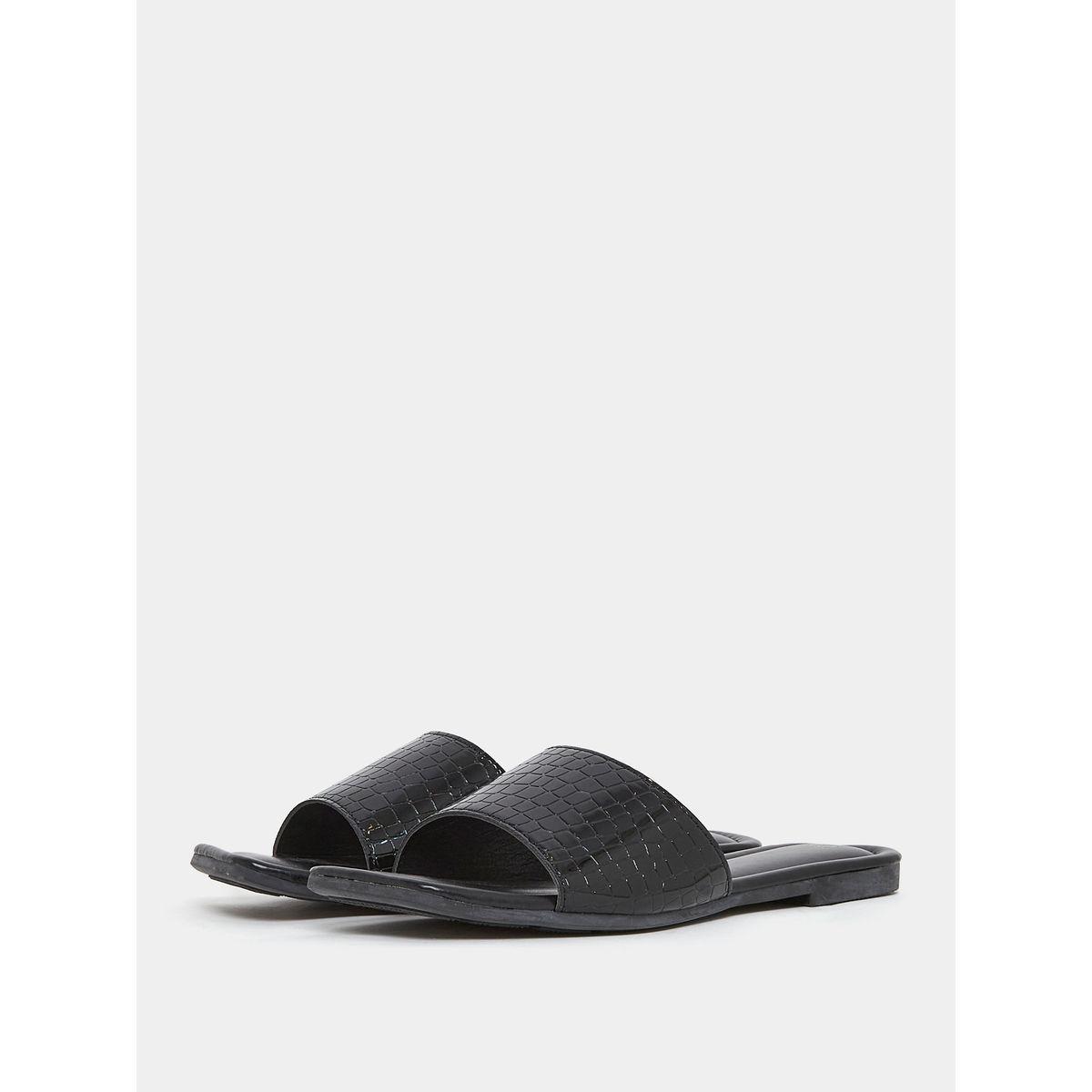 صندل فلات سهل الارتداء-women-shoes-sandals-flats-image-3
