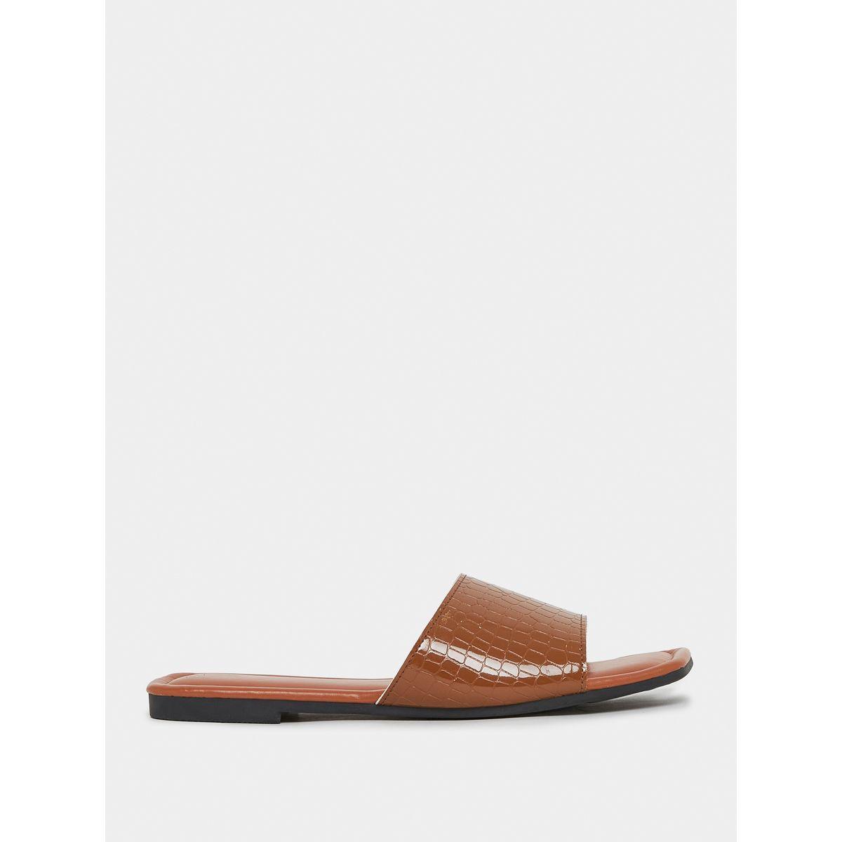 Styli Textured Slip On Flat Sandals-women-shoes-sandals-flats-image-8