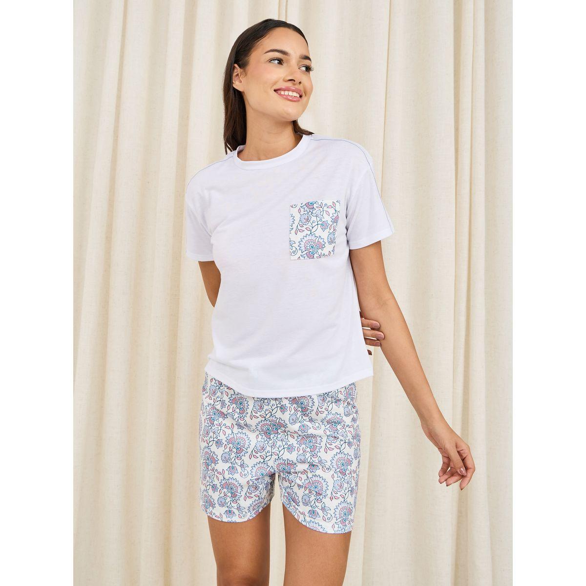 Styli Unwind Floral Print Pocket Detail T-Shirt and AOP Short Set-women-clothing-nightwear-pyjamas-shortsets-image-3