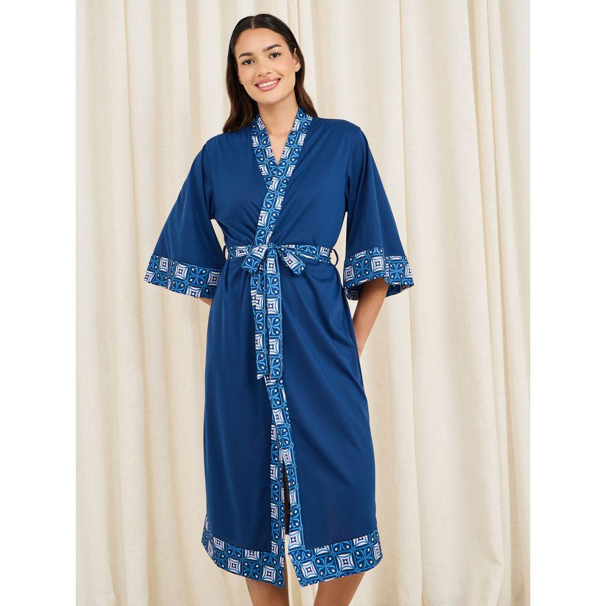 Styli Unwind Contrast Boho Print Border Self Tie Up Robe-women-clothing-nightwear-robes-image-2