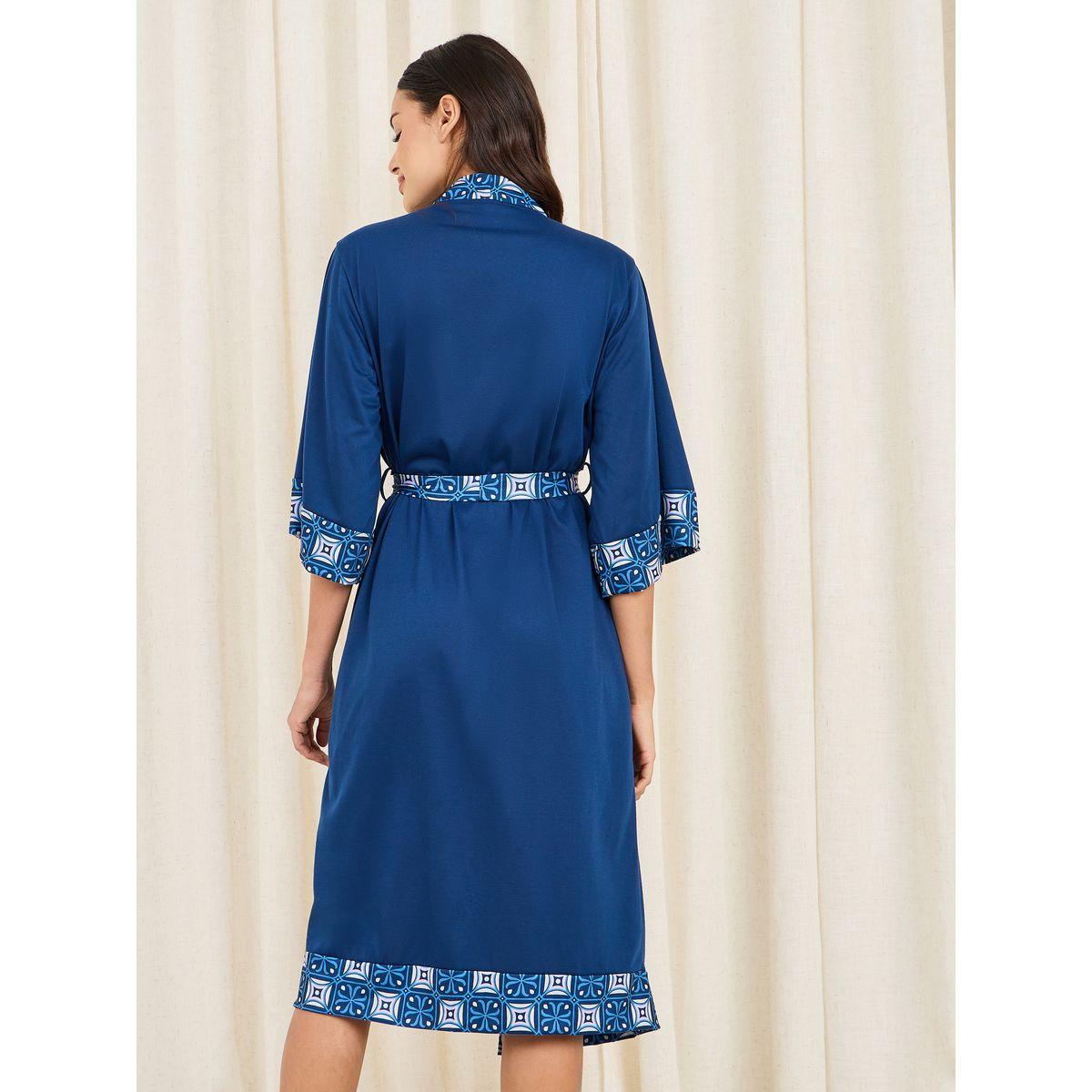 Styli Unwind Contrast Boho Print Border Self Tie Up Robe-women-clothing-nightwear-robes-image-4