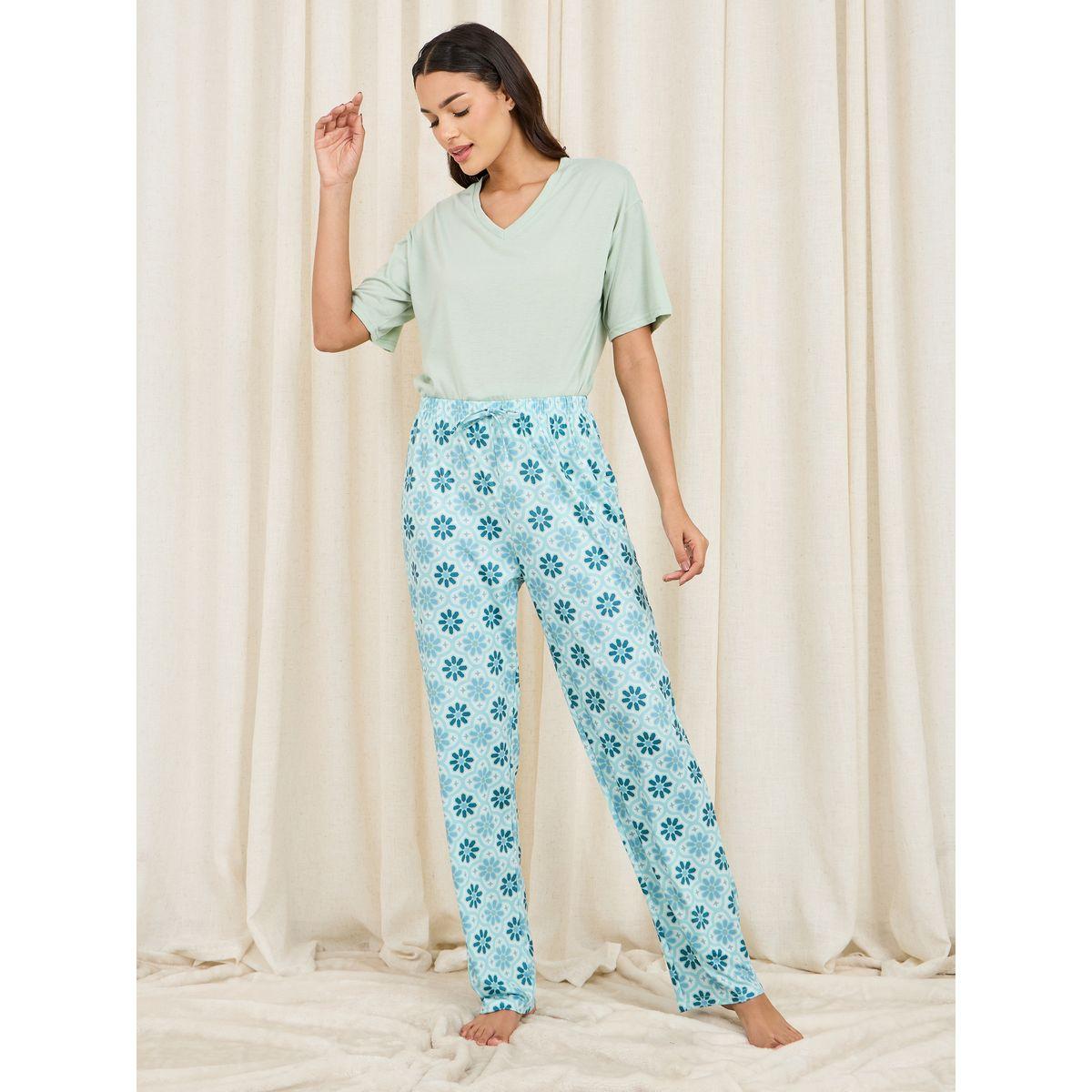 Styli Unwind Solid Drop Shoulder T-shirt and Floral Tile Print Pyjama Set-women-clothing-nightwear-pyjamas-longsets-image-5