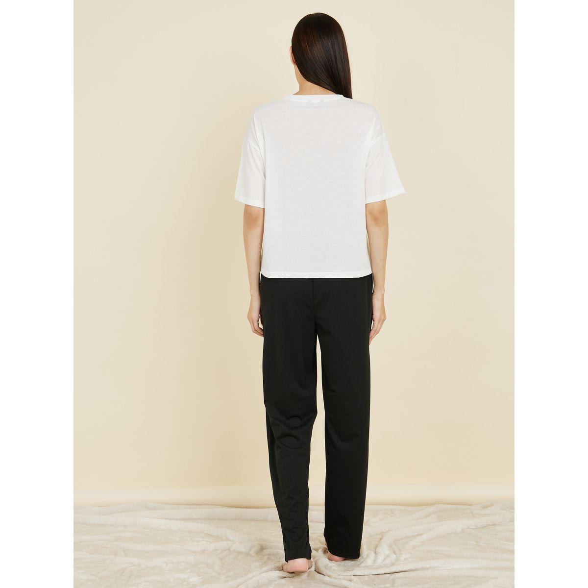 طقم من بنطال بيجاما مع تيشيرت بطبات نجوم-women-clothing-nightwear-pyjamas-longsets-image-5