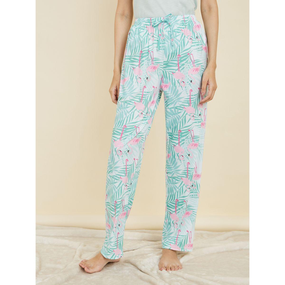 مجموعة من بنطال بيجاما مع فيست بتفاصيل كشكش-women-clothing-nightwear-pyjamas-longsets-image-6