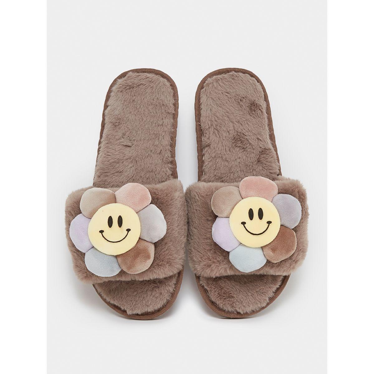 شبشب غرفة نوم مزين بفرو صناعي-women-shoes-bedroomslippers-image-5