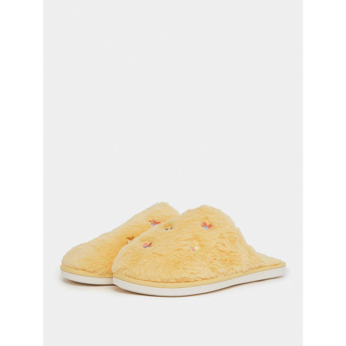 Styli Embroidered Flower Fluffy Bedroom Slippers-women-shoes-bedroomslippers-image-2