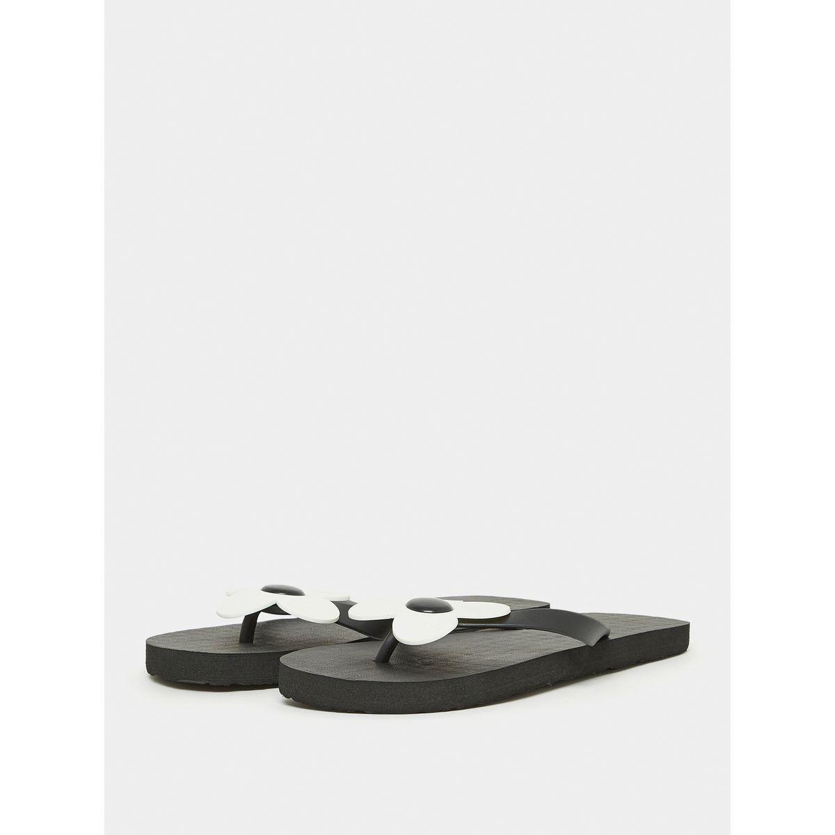 Styli Flower Strap Flip Flops-women-shoes-flipflopsandslides-image-3