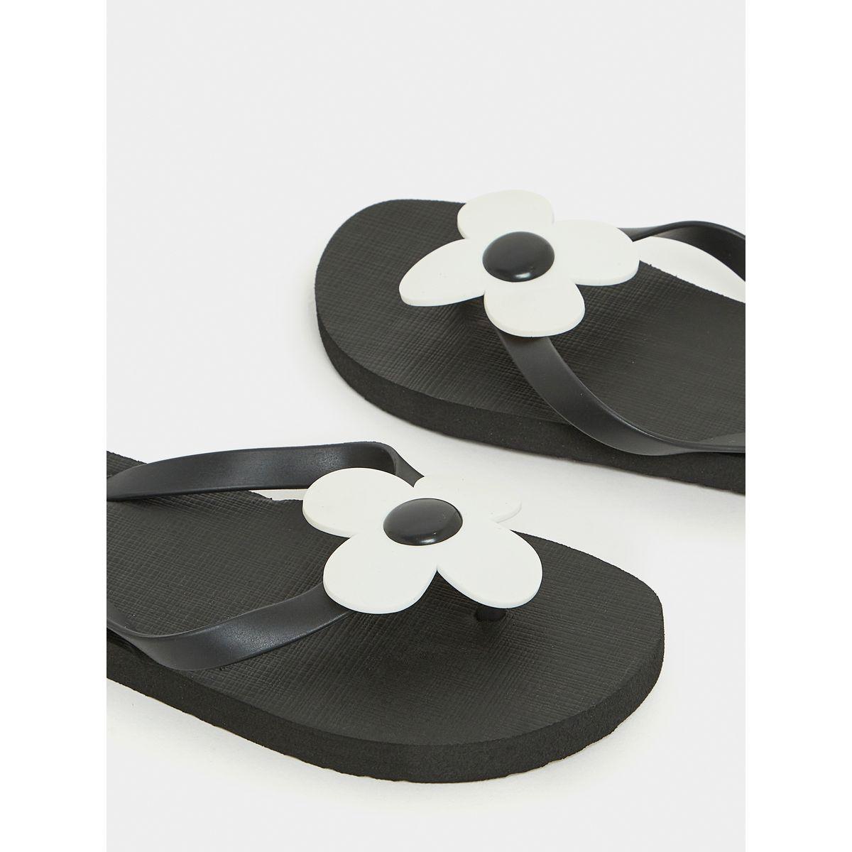 Styli Flower Strap Flip Flops-women-shoes-flipflopsandslides-image-4