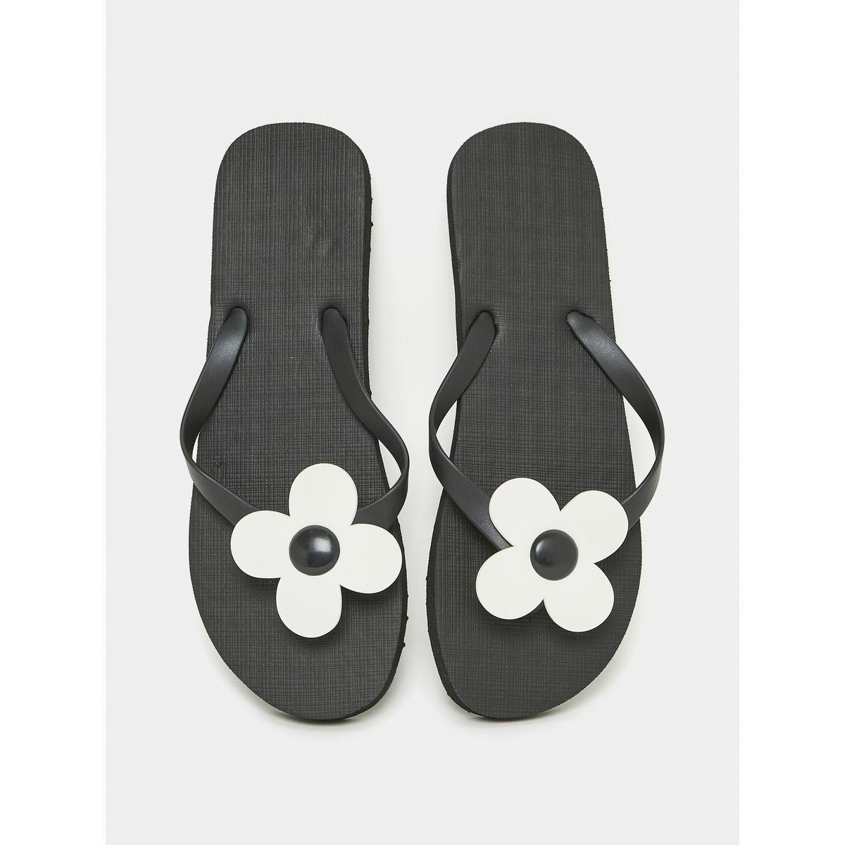 Styli Flower Strap Flip Flops-women-shoes-flipflopsandslides-image-6