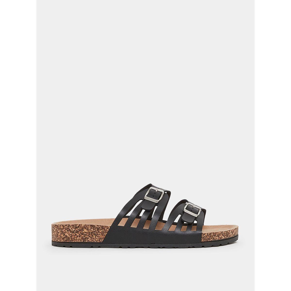 صندل فلات بتفاصيل إبزيم غلق-women-shoes-sandals-flats-image-2