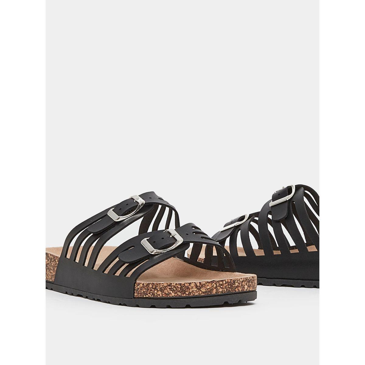 صندل فلات بتفاصيل إبزيم غلق-women-shoes-sandals-flats-image-4