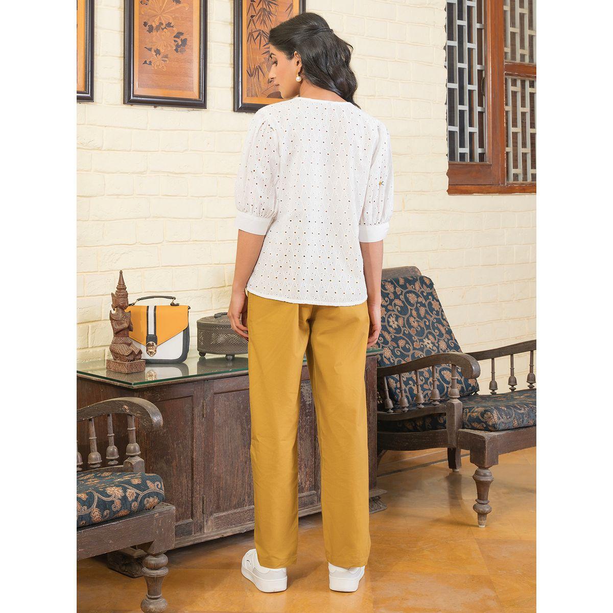 طقم منسق من بنطال وبلوزة بتفاصيل مُطرّزة سانسكريتي هومز × ستايلي-women-clothing-coordsets-image-3