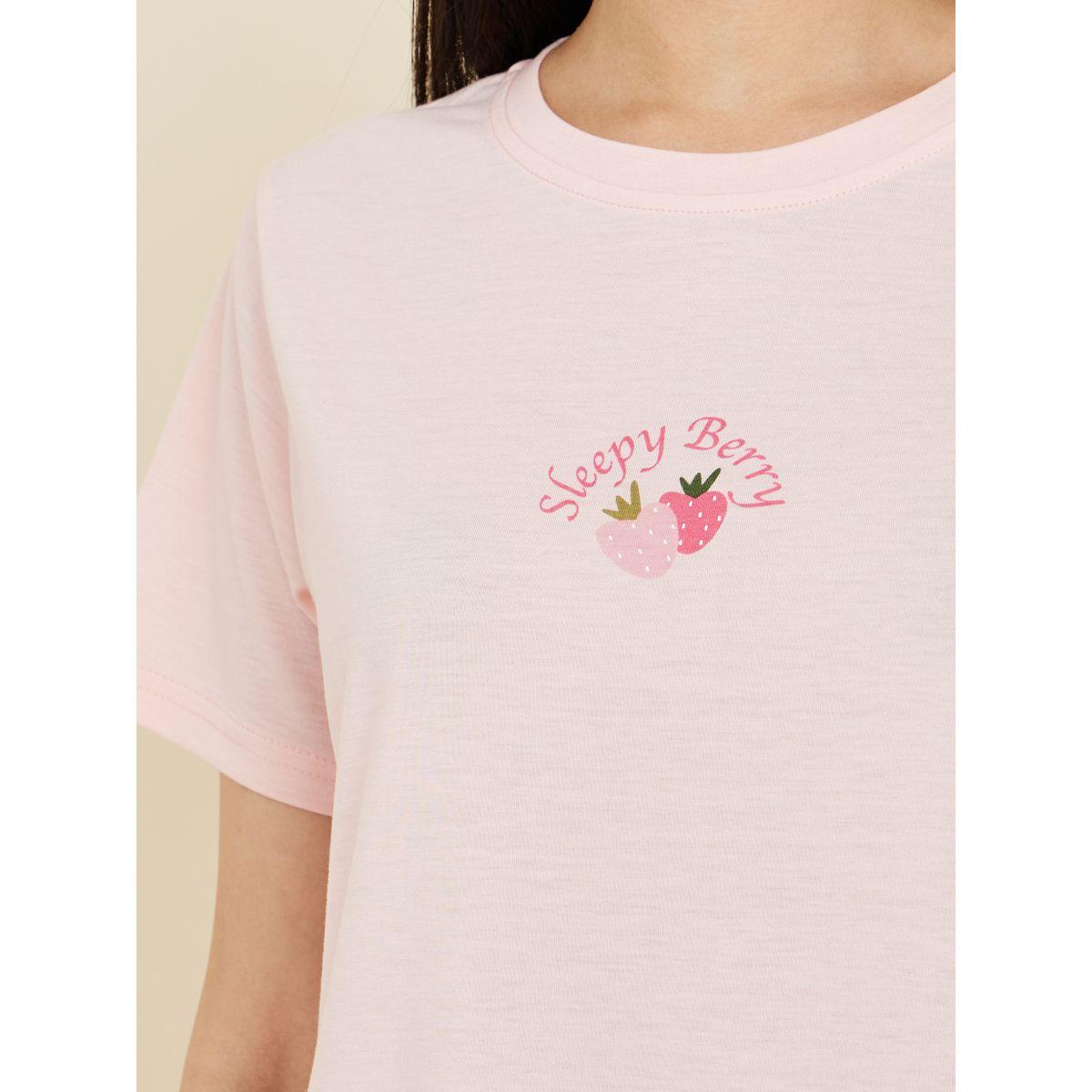 طقم من بنطال بيجاما مع تيشيرت بطبعة جرافيك-women-clothing-nightwear-pyjamas-longsets-image-4