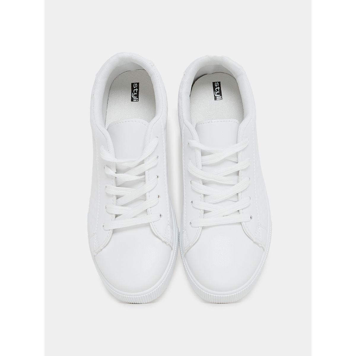 Styli Solid Lace Up Low Ankle Sneakers-women-shoes-sneakers-image-6