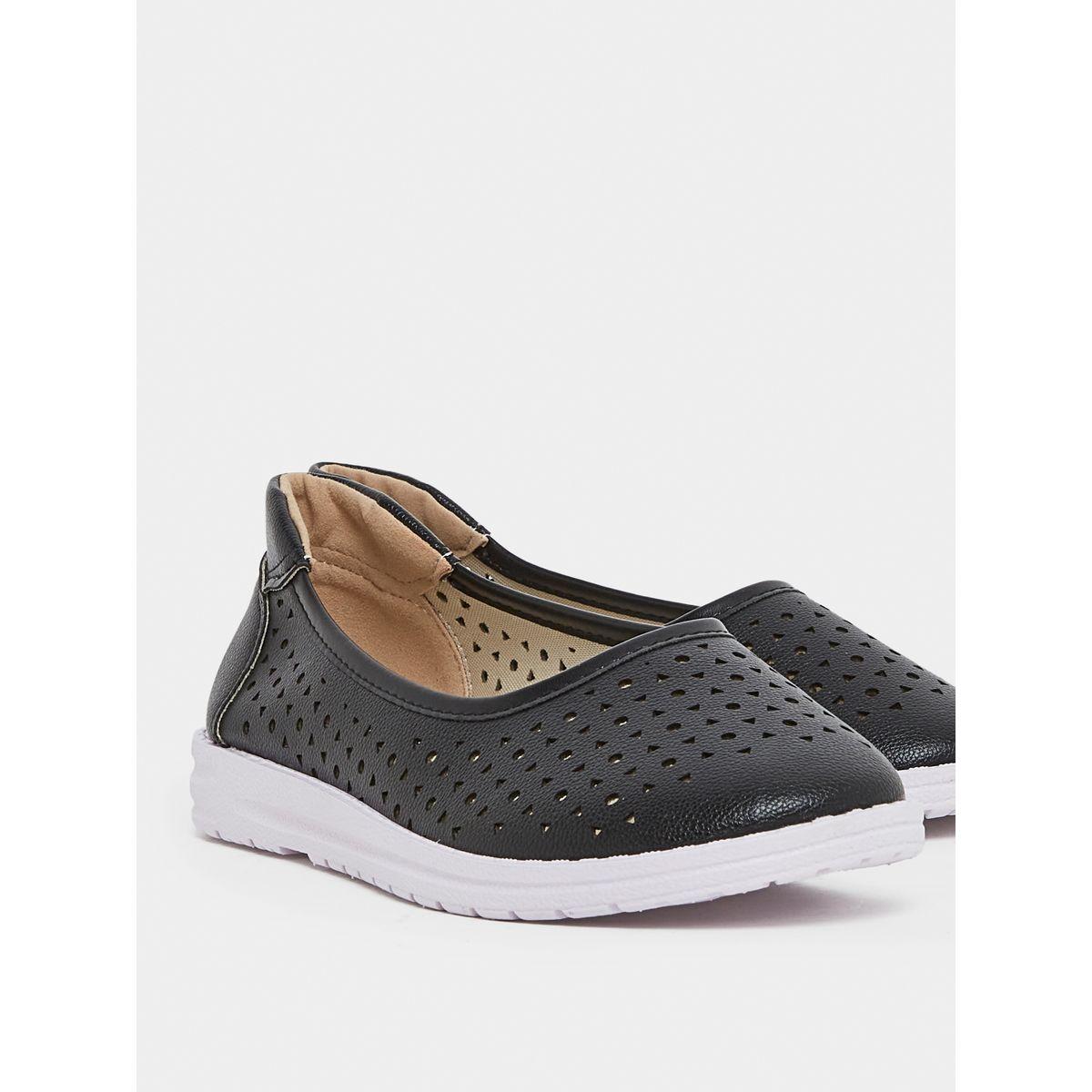 Styli Cutout Detail Slip On Shoes-women-shoes-loafersandmoccasins-image-4