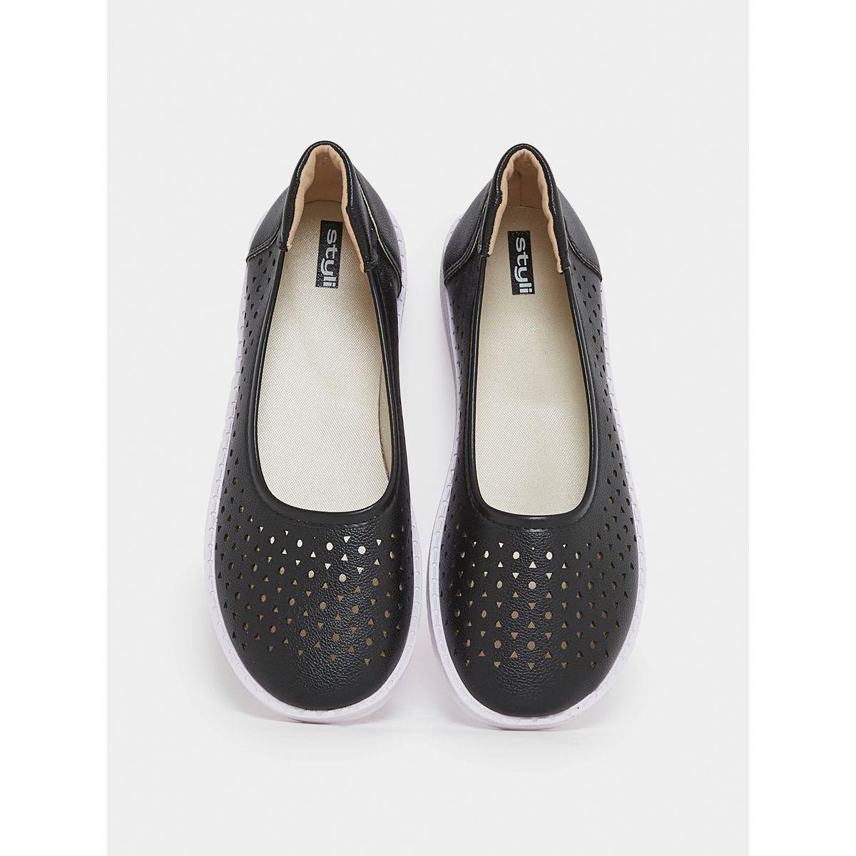 حذاء سهل الارتداء مع فتحات-women-shoes-loafersandmoccasins-image-6