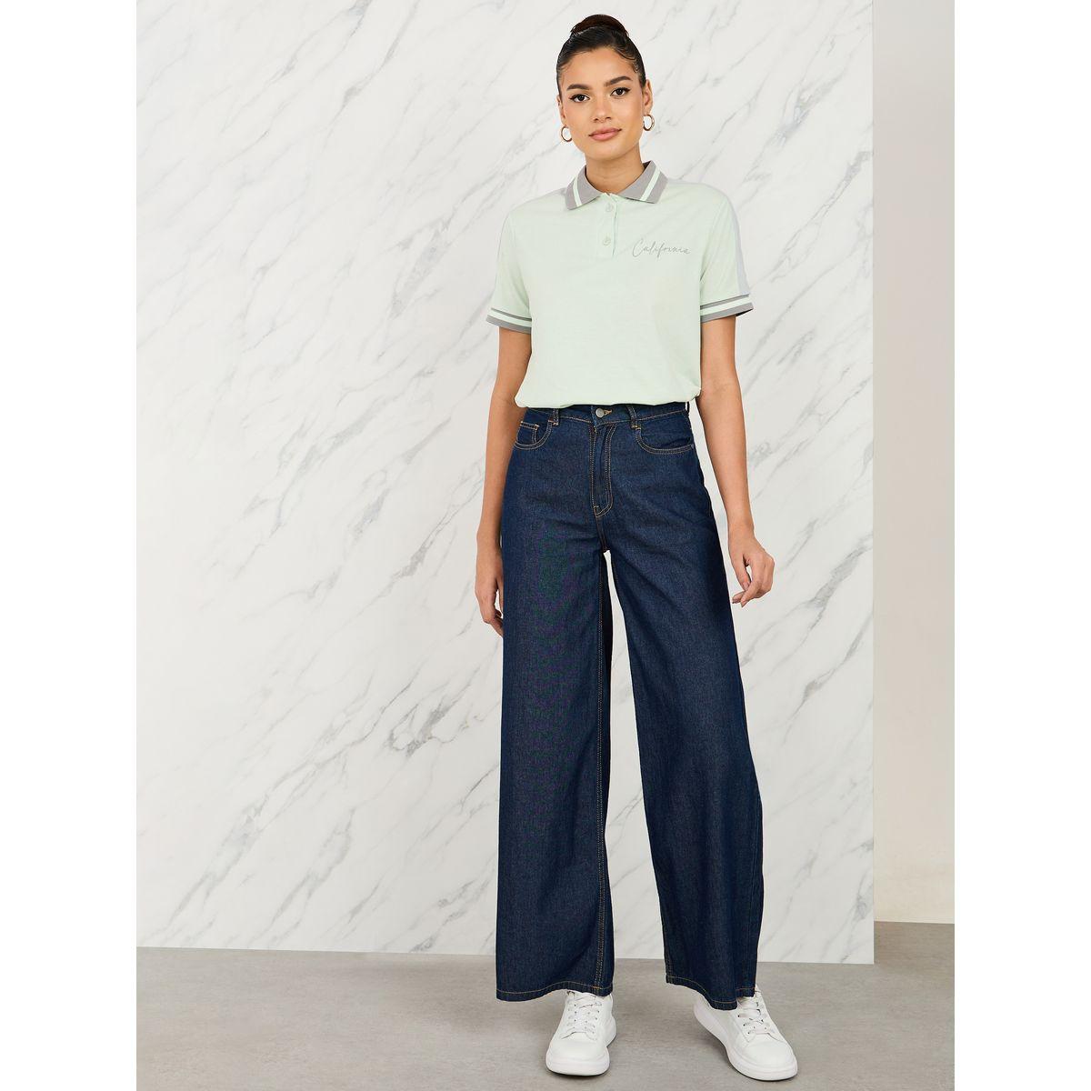 تيشيرت بياقة بولو وتداخلات مُتباينة-women-clothing-tshirts-image-2