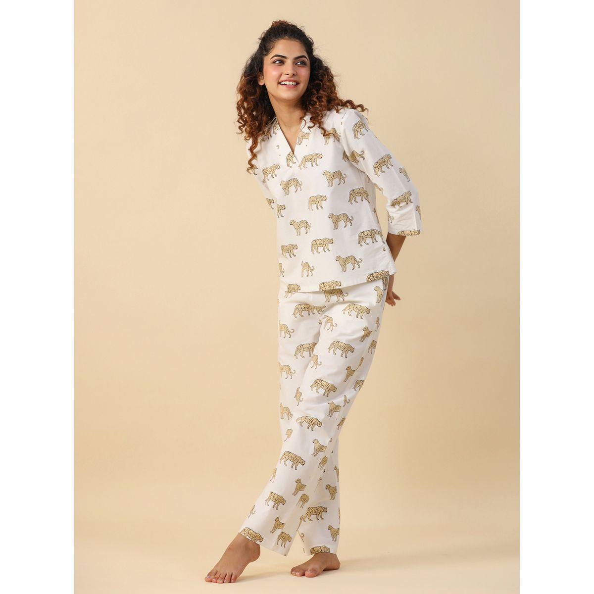 Sanskrutihomes X Styli  All Over Animal Print T-Shirt & Pyjama Set-women-clothing-nightwear-pyjamas-longsets-image-8