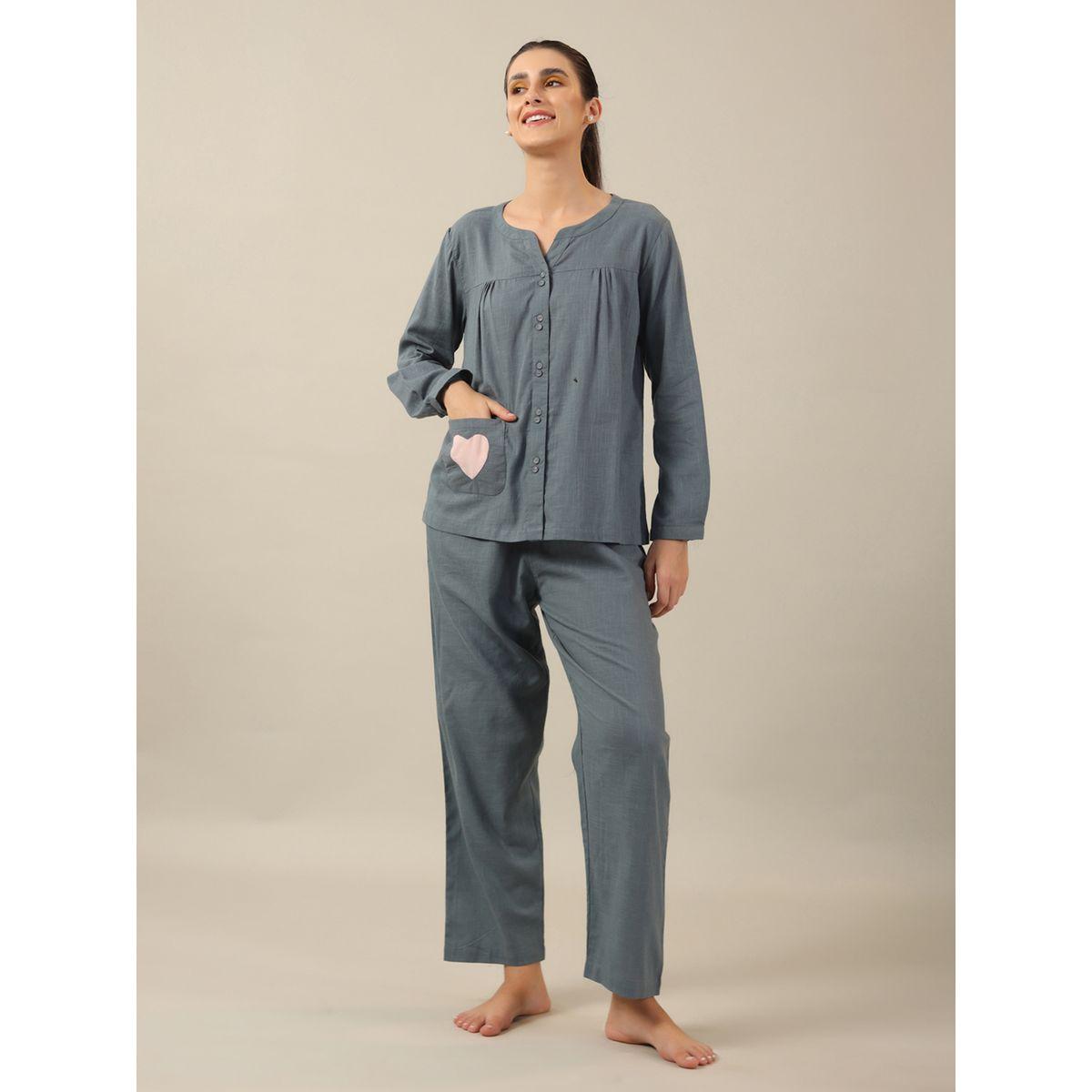 طقم من بنطال مع بلوزة بتفاصيل جيب سانسكريتي هومز × ستايلي-women-clothing-nightwear-pyjamas-longsets-image-4