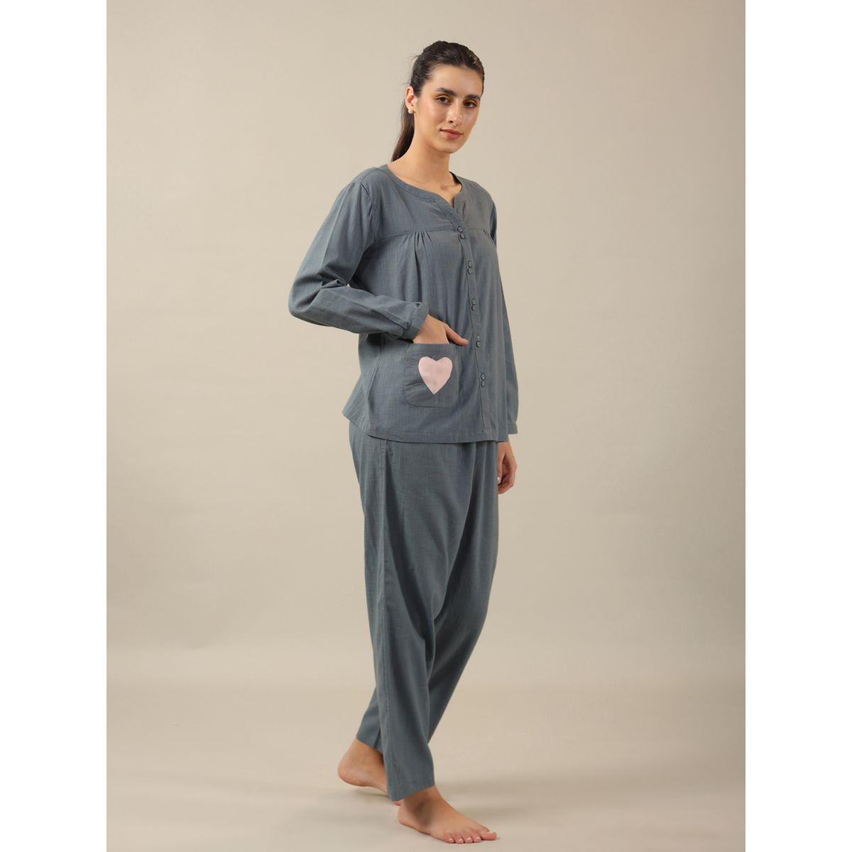 طقم من بنطال مع بلوزة بتفاصيل جيب سانسكريتي هومز × ستايلي-women-clothing-nightwear-pyjamas-longsets-image-7