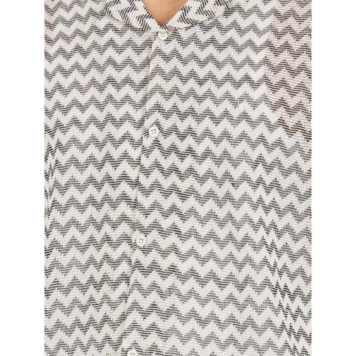 Styli Zig Zag Striped Resort Collar Relaxed Knit Shirt-men-clothing-shirts-image-4